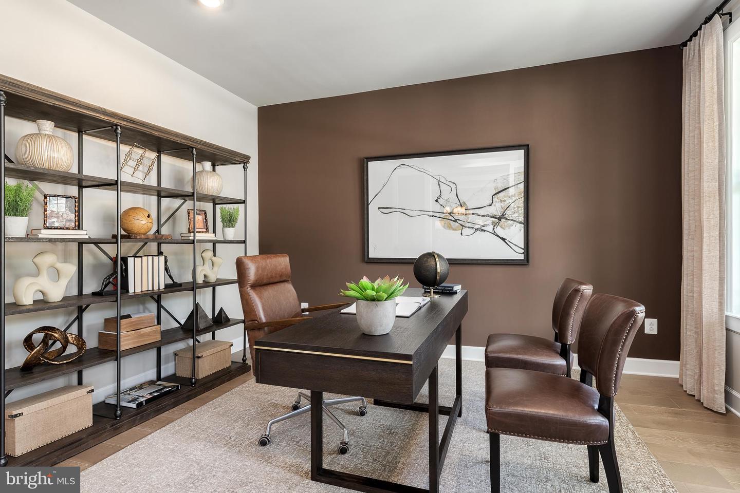 3787 Westmount Pkwy