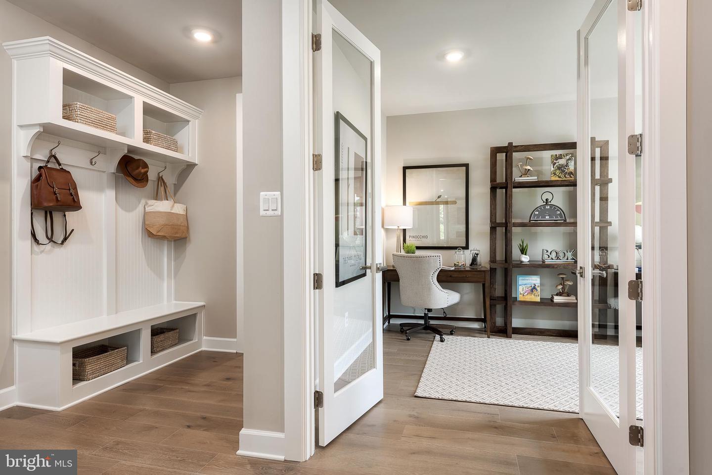 3787 Westmount Pkwy