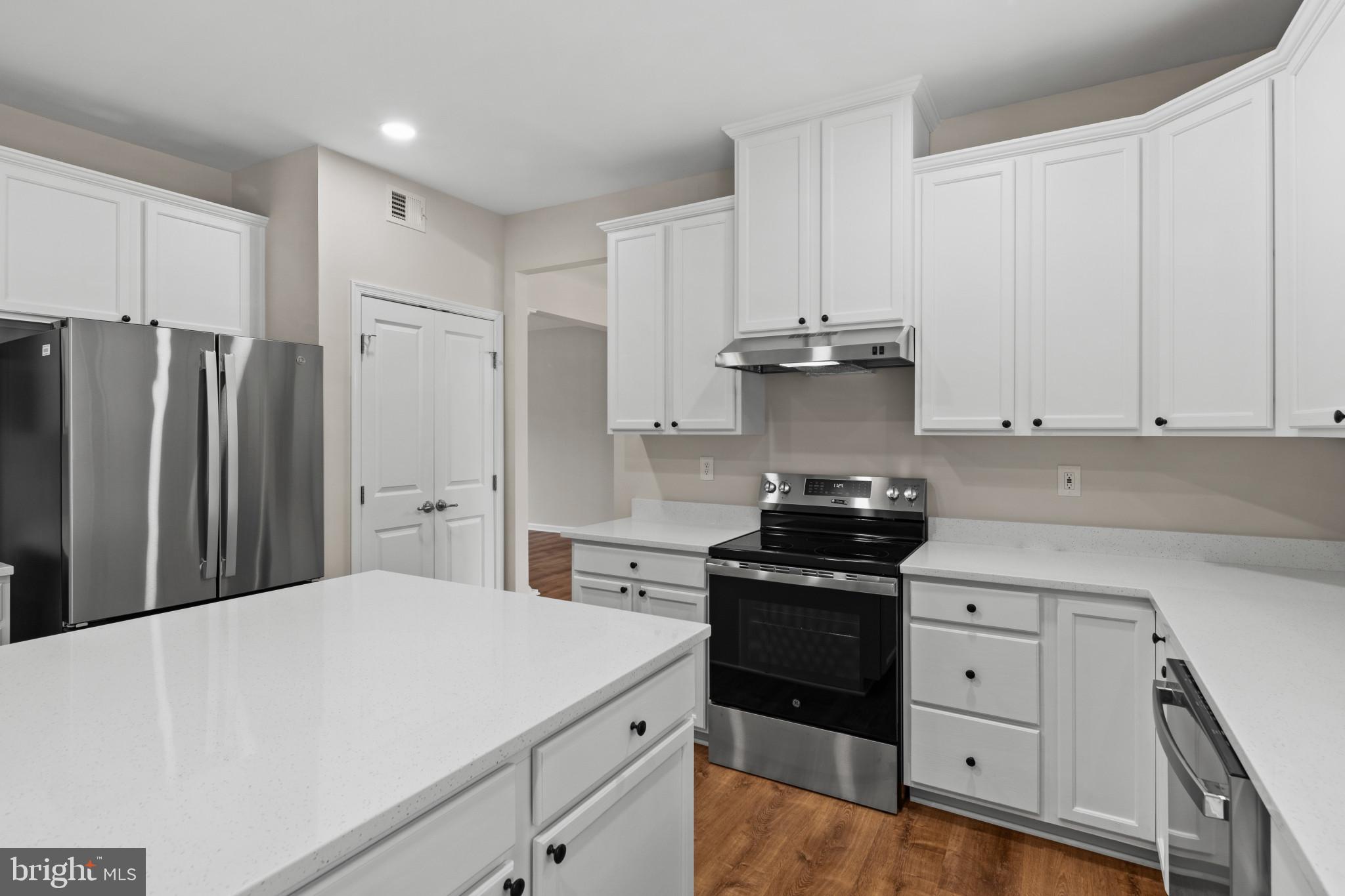 5430 Forest Kelly Ct