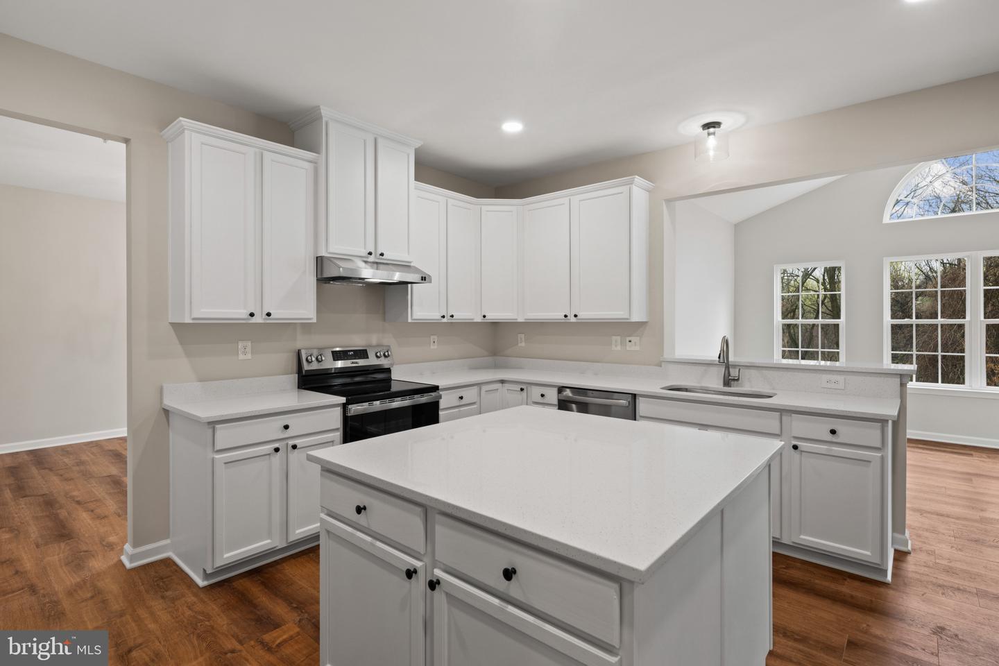 5430 Forest Kelly Ct