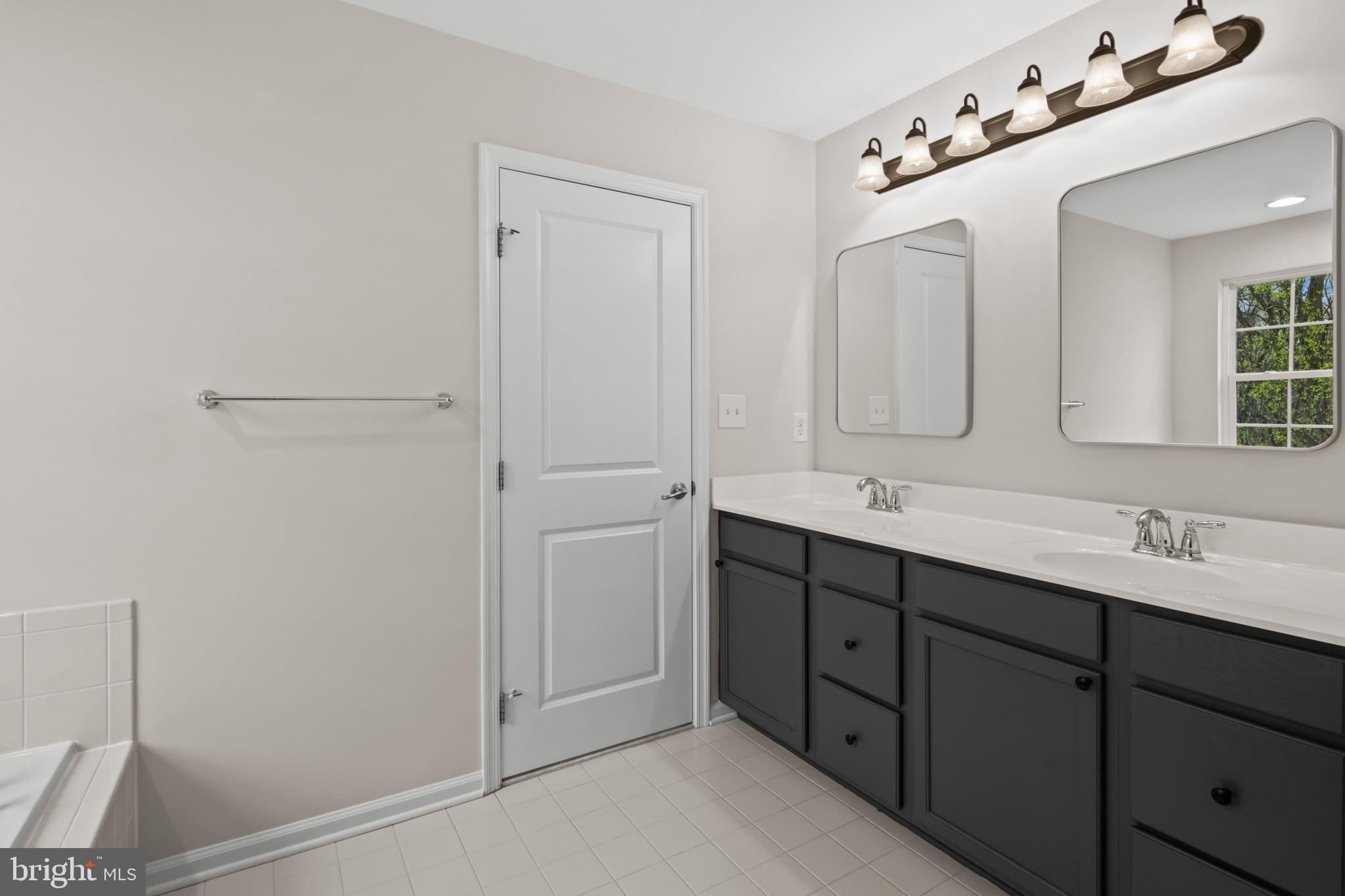 5430 Forest Kelly Ct