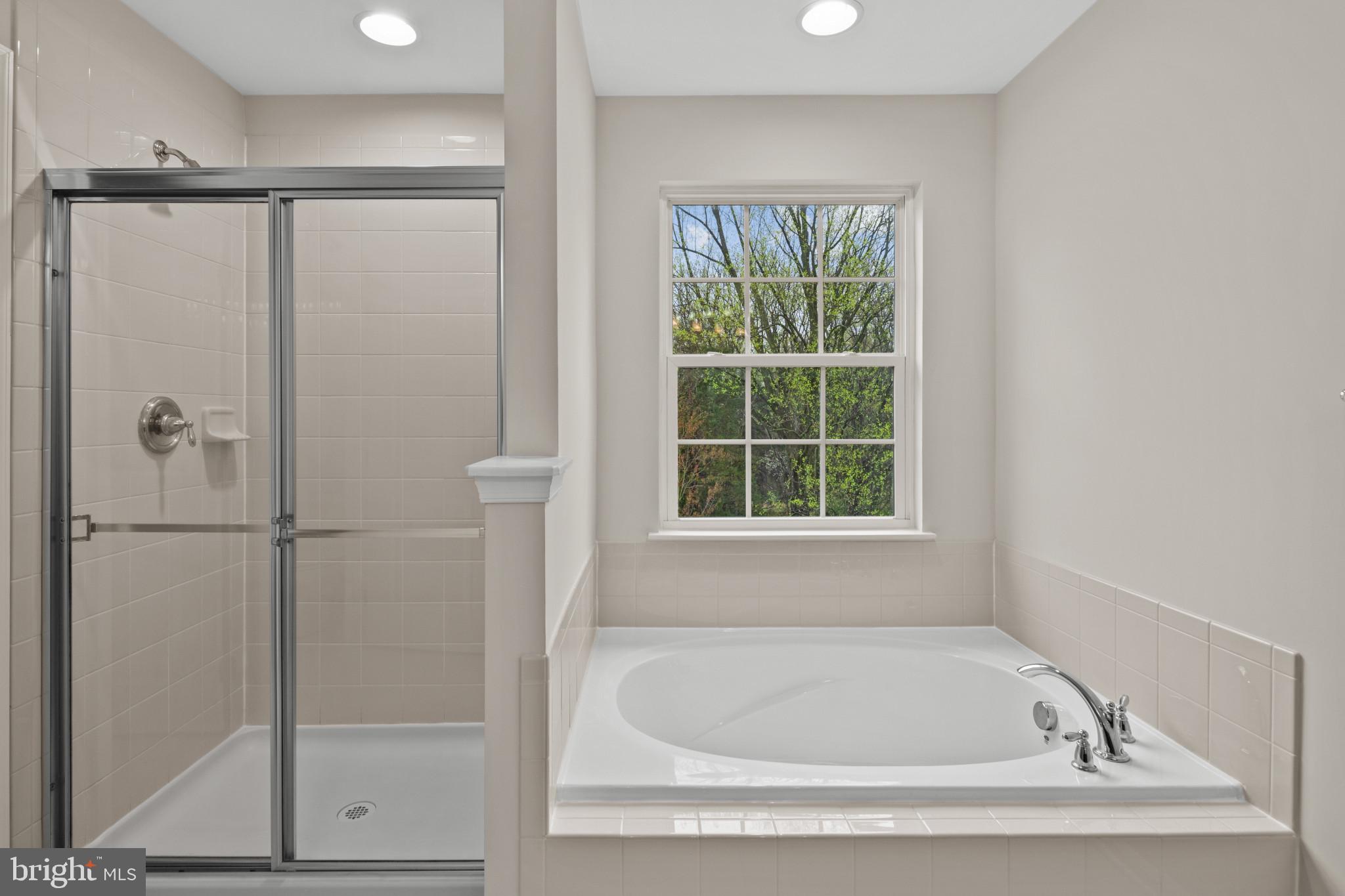 5430 Forest Kelly Ct