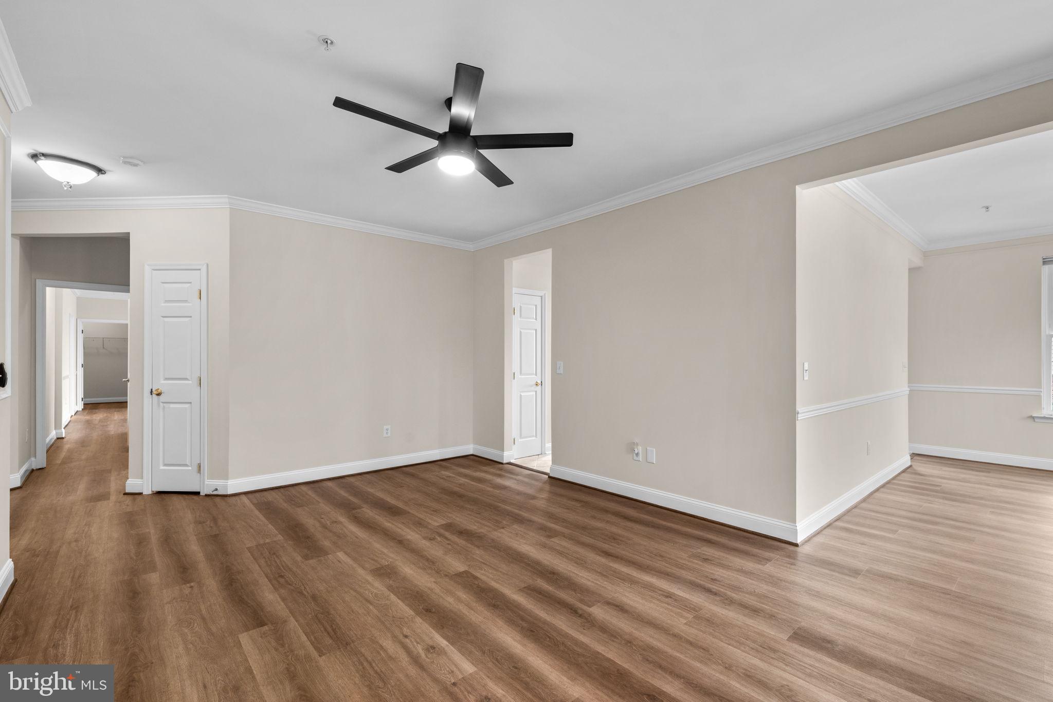 2530 Kensington Gdns #205