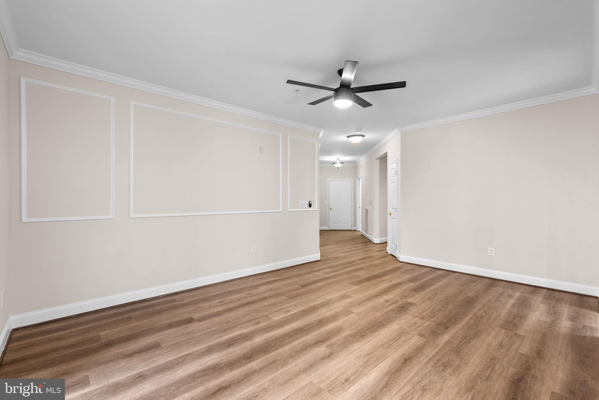 2530 Kensington Gdns #205