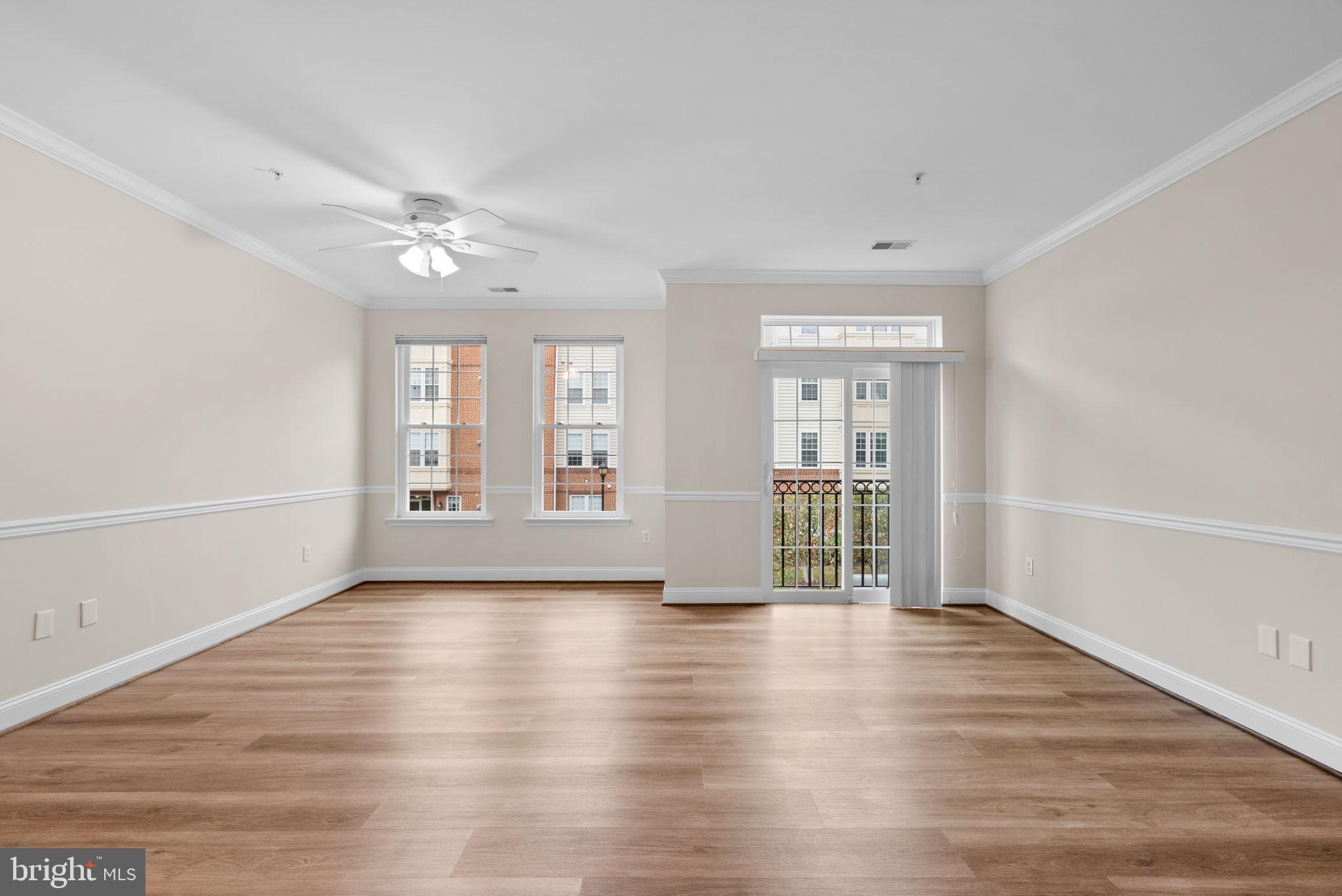 2530 Kensington Gdns #205