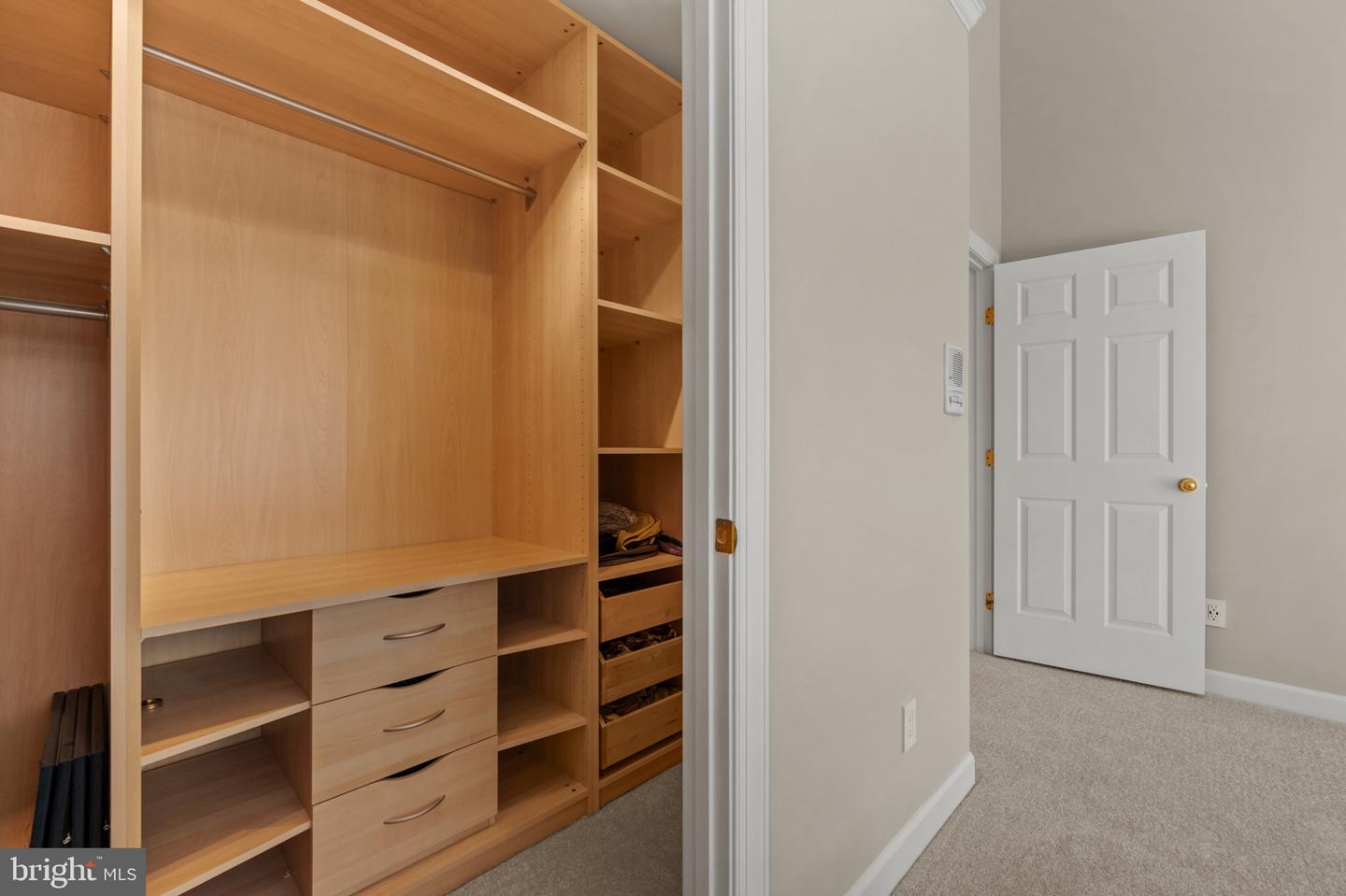 10728 Folkestone Way