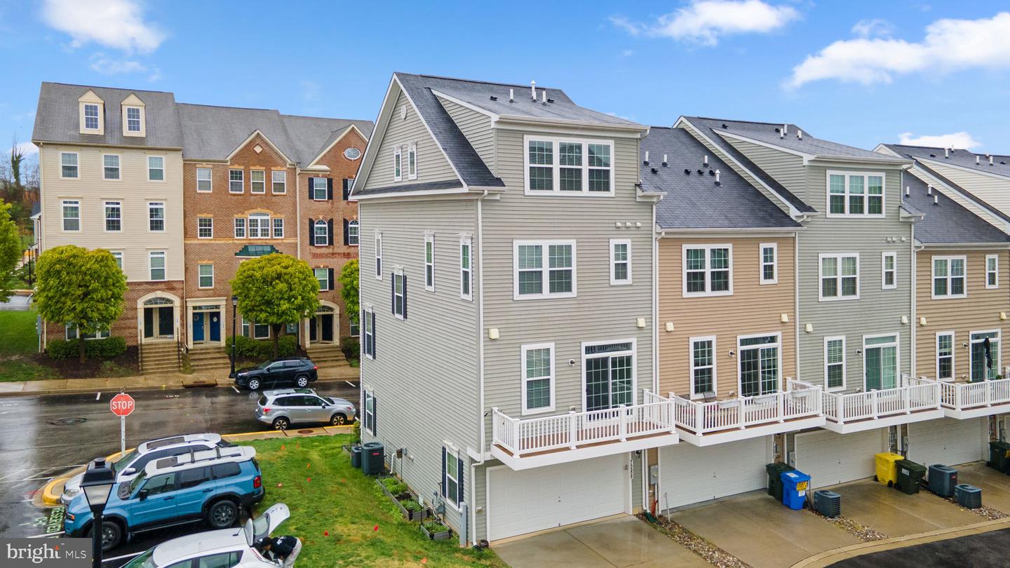 7288 Elkridge Crossing Way