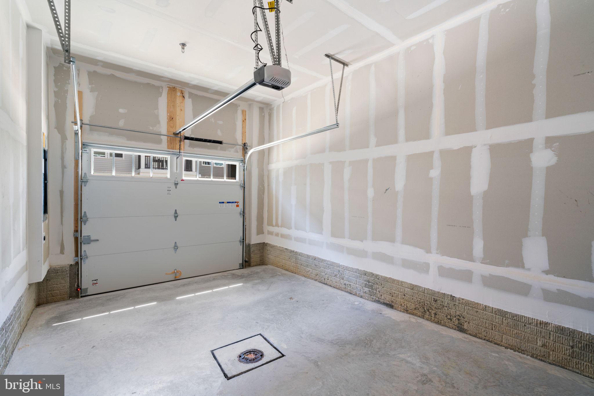 10011 AMERICAN PHAROAH LN #B