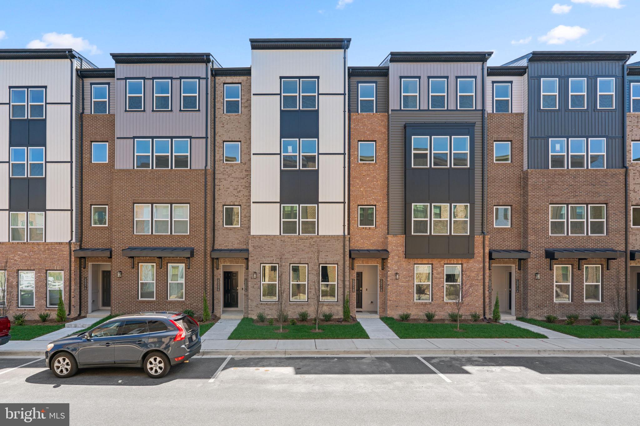 10011 AMERICAN PHAROAH LN #B