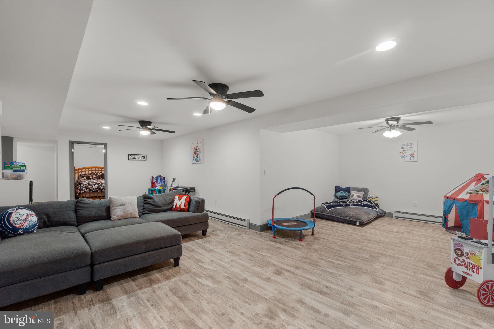 1737 Cattail Woods Ln