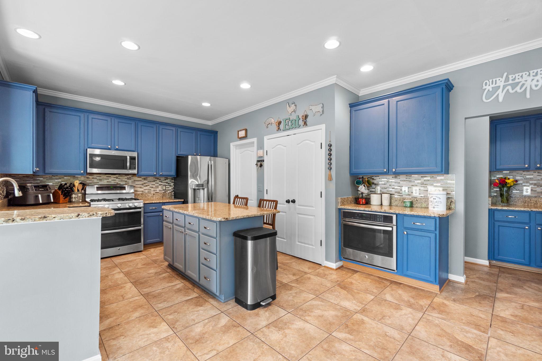 1737 Cattail Woods Ln