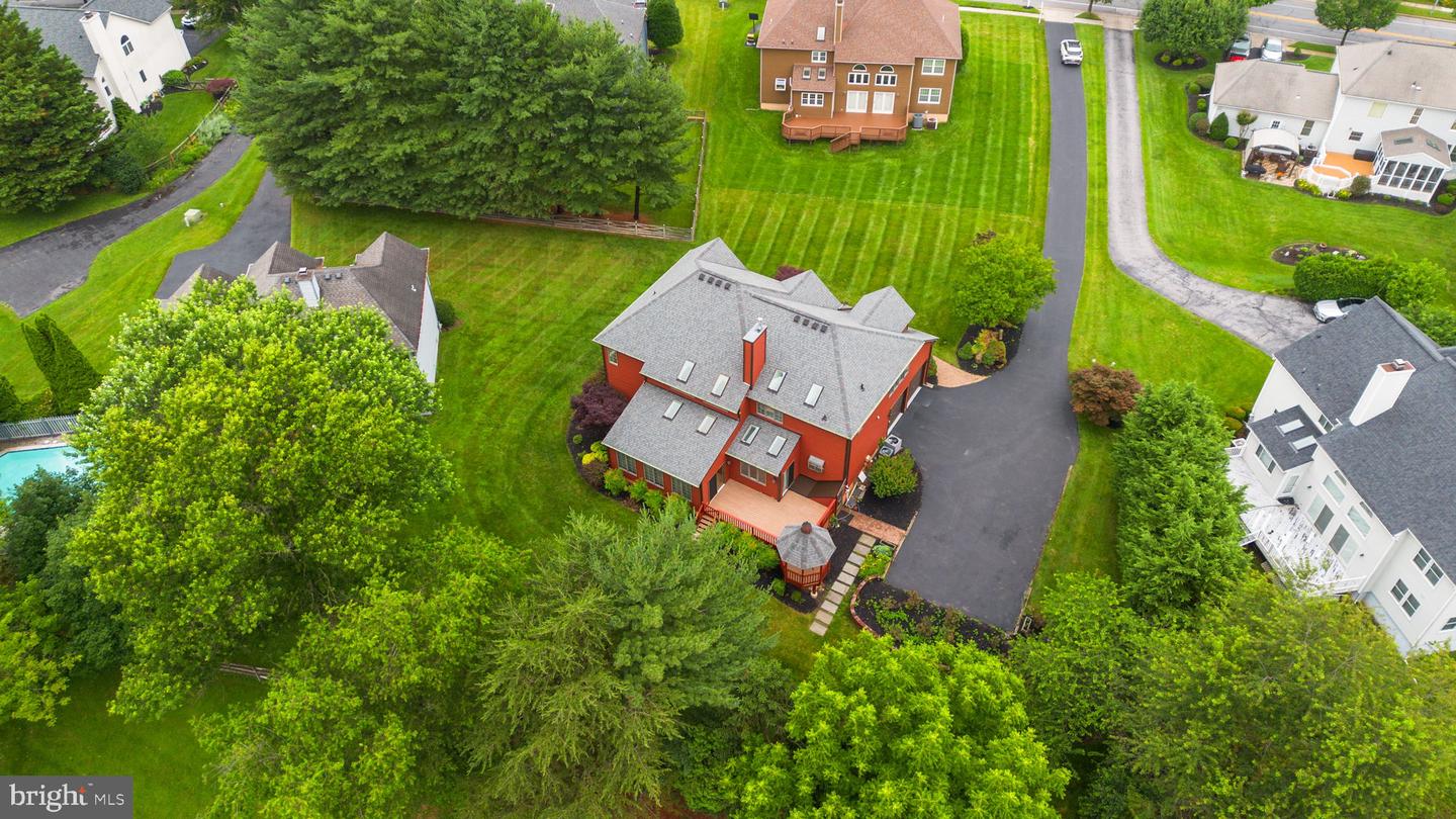 10209 Wetherburn Rd