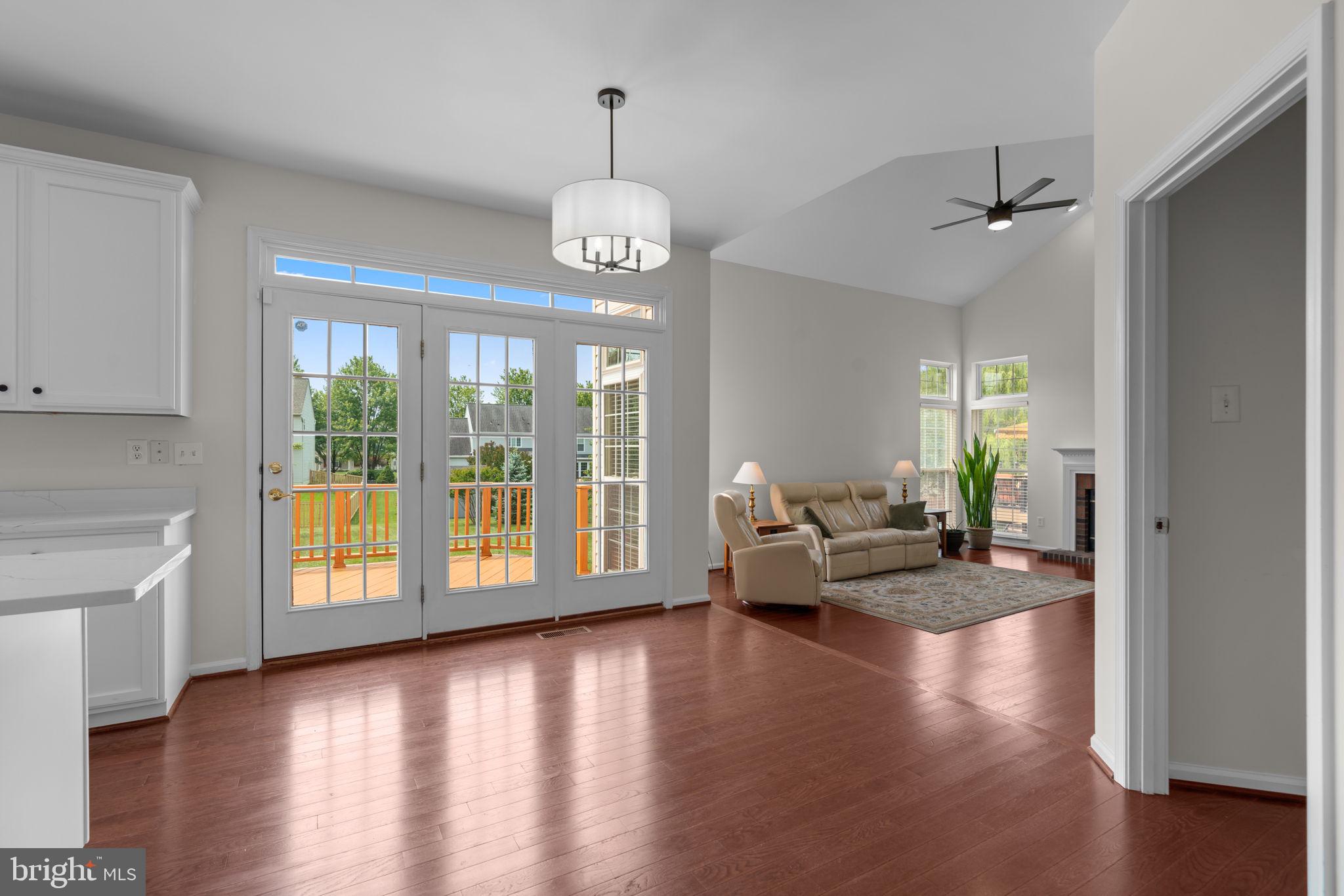 11221 Chaucers Ridge Ct