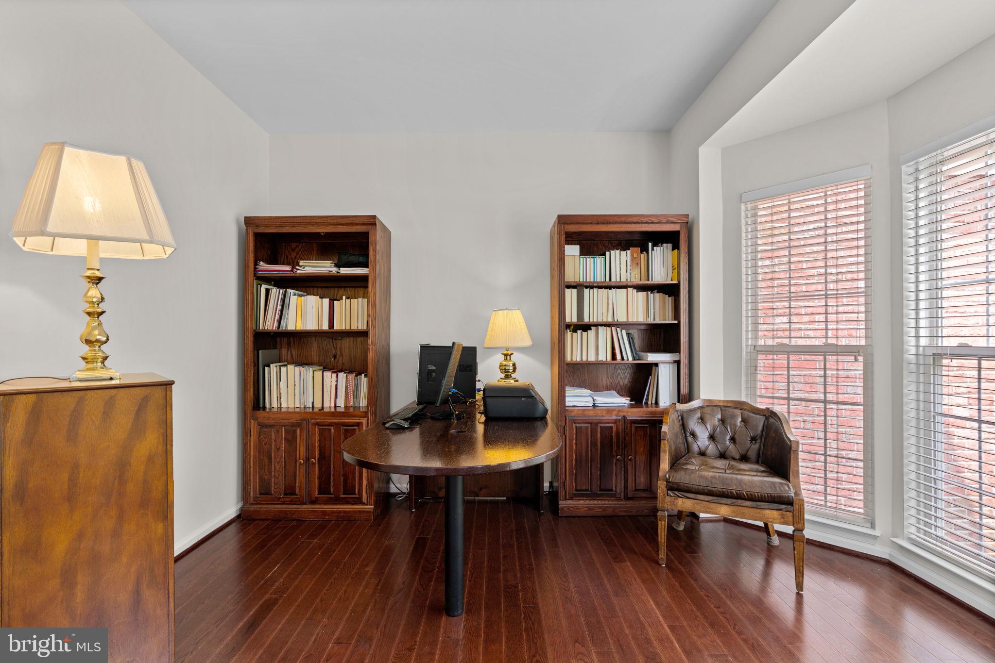 11221 Chaucers Ridge Ct