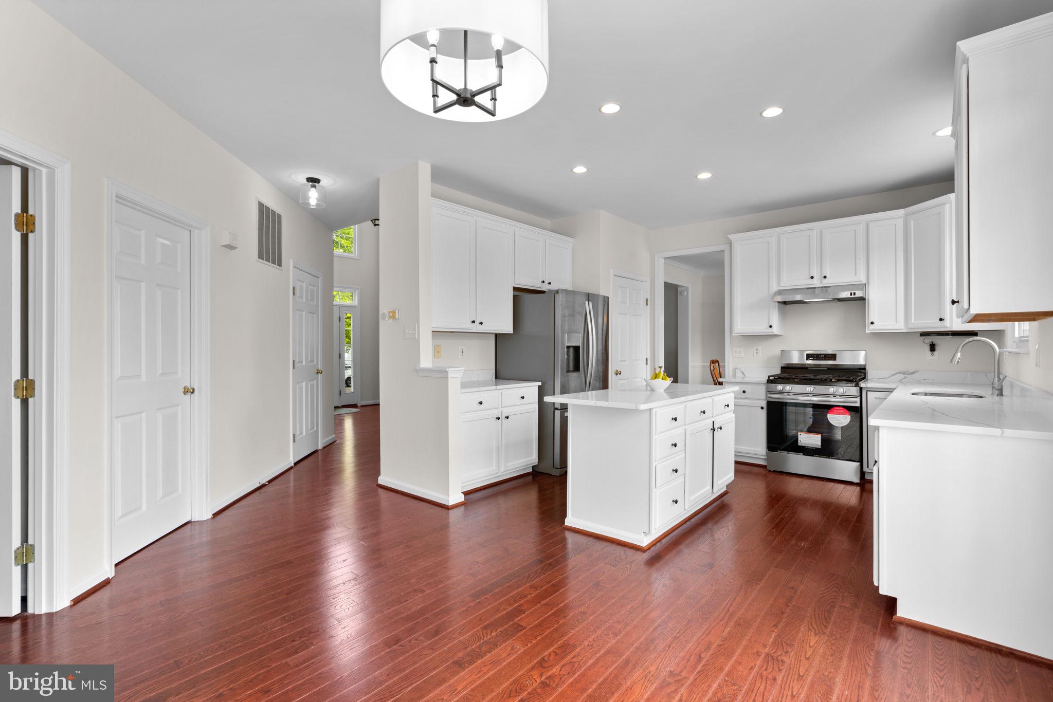 11221 Chaucers Ridge Ct