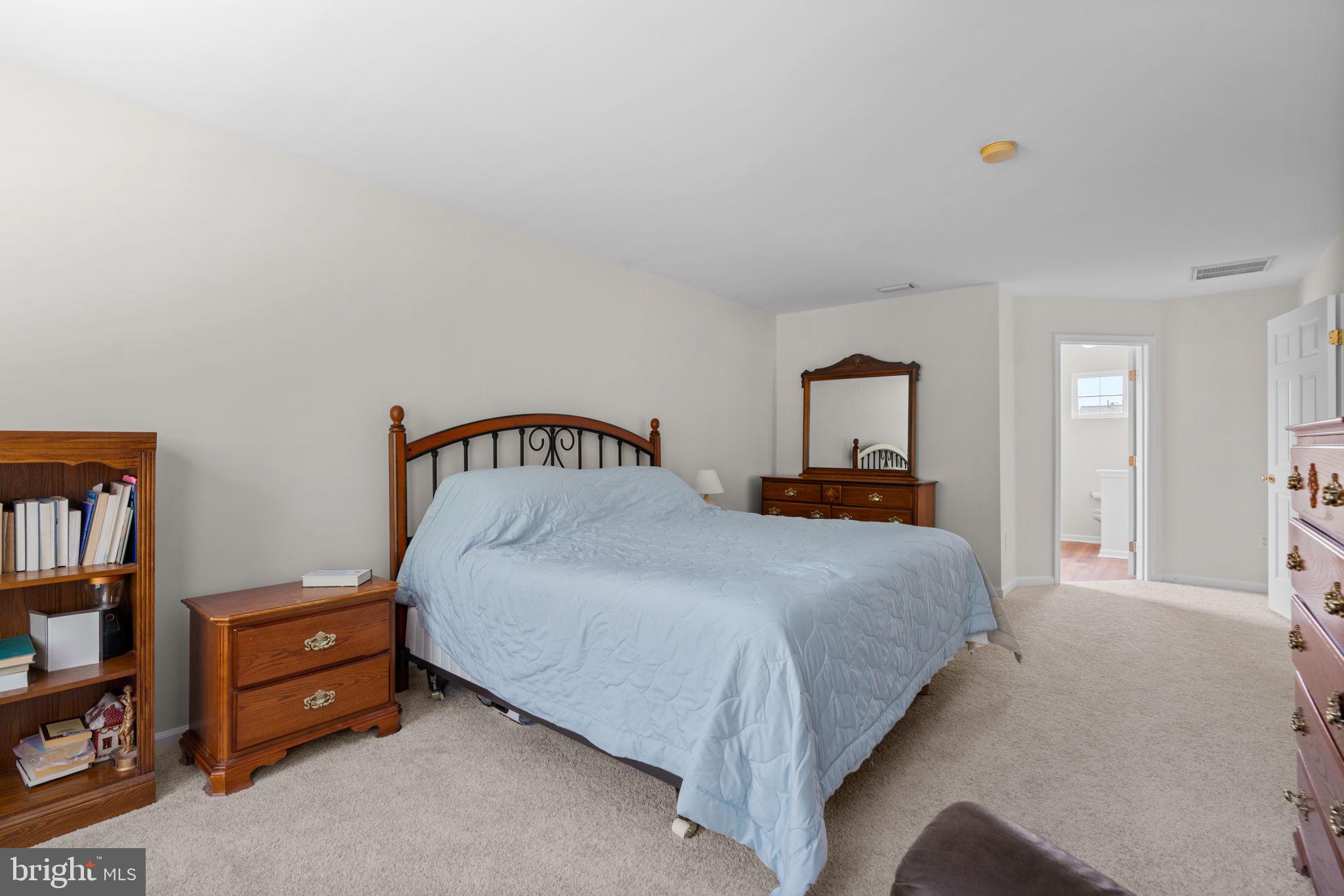 11221 Chaucers Ridge Ct