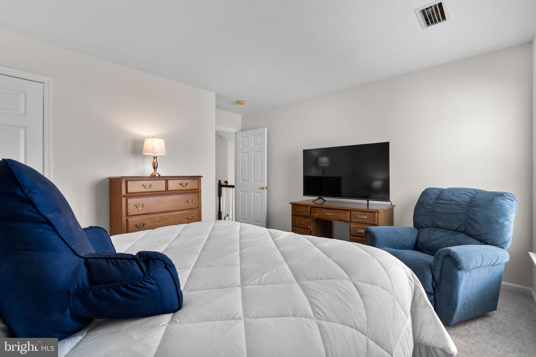 11221 Chaucers Ridge Ct