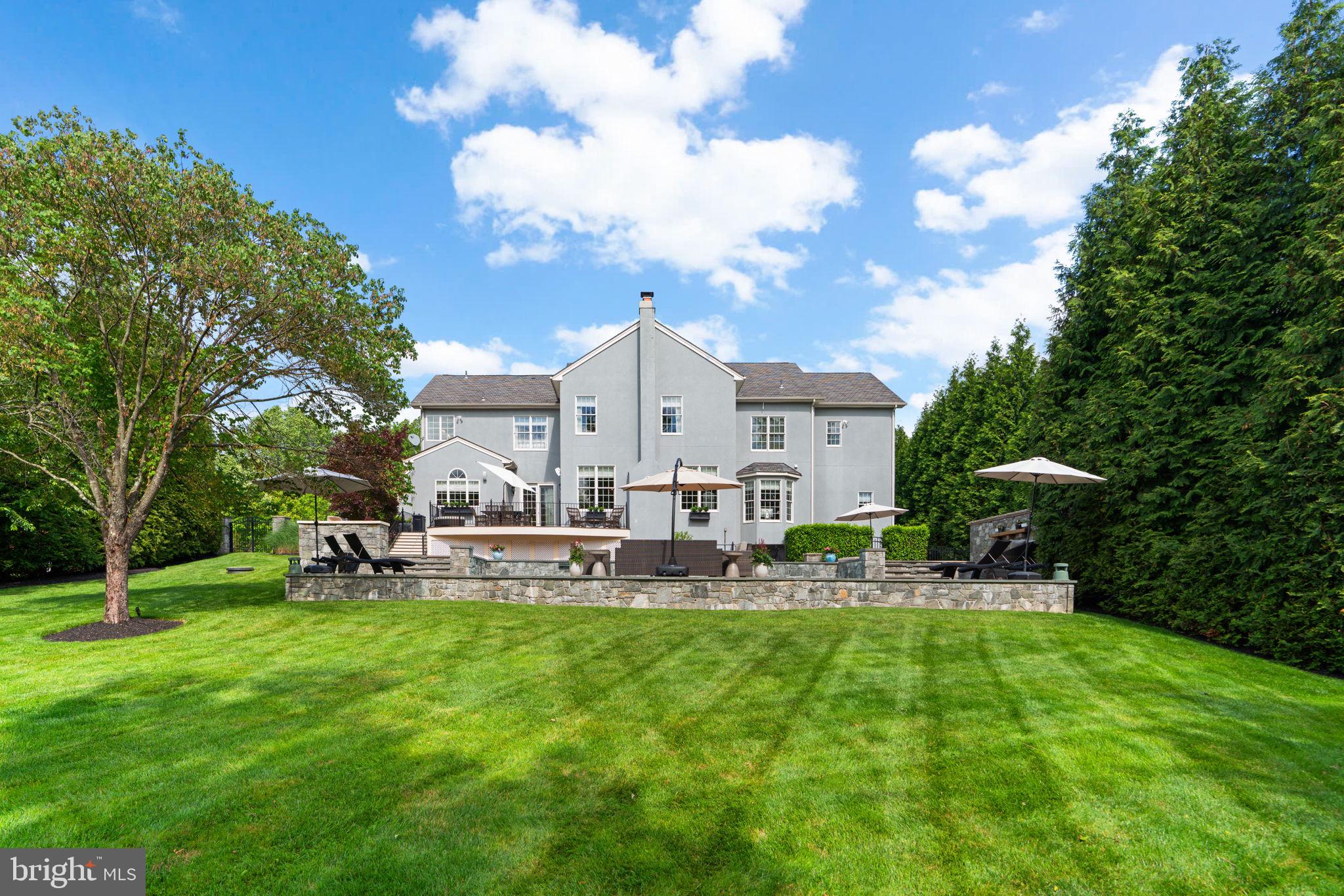 4935 Valley View Overlook