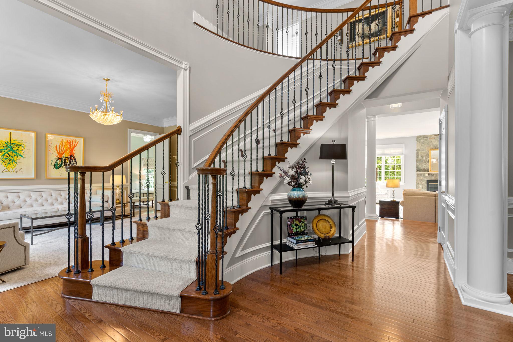 4935 Valley View Overlook