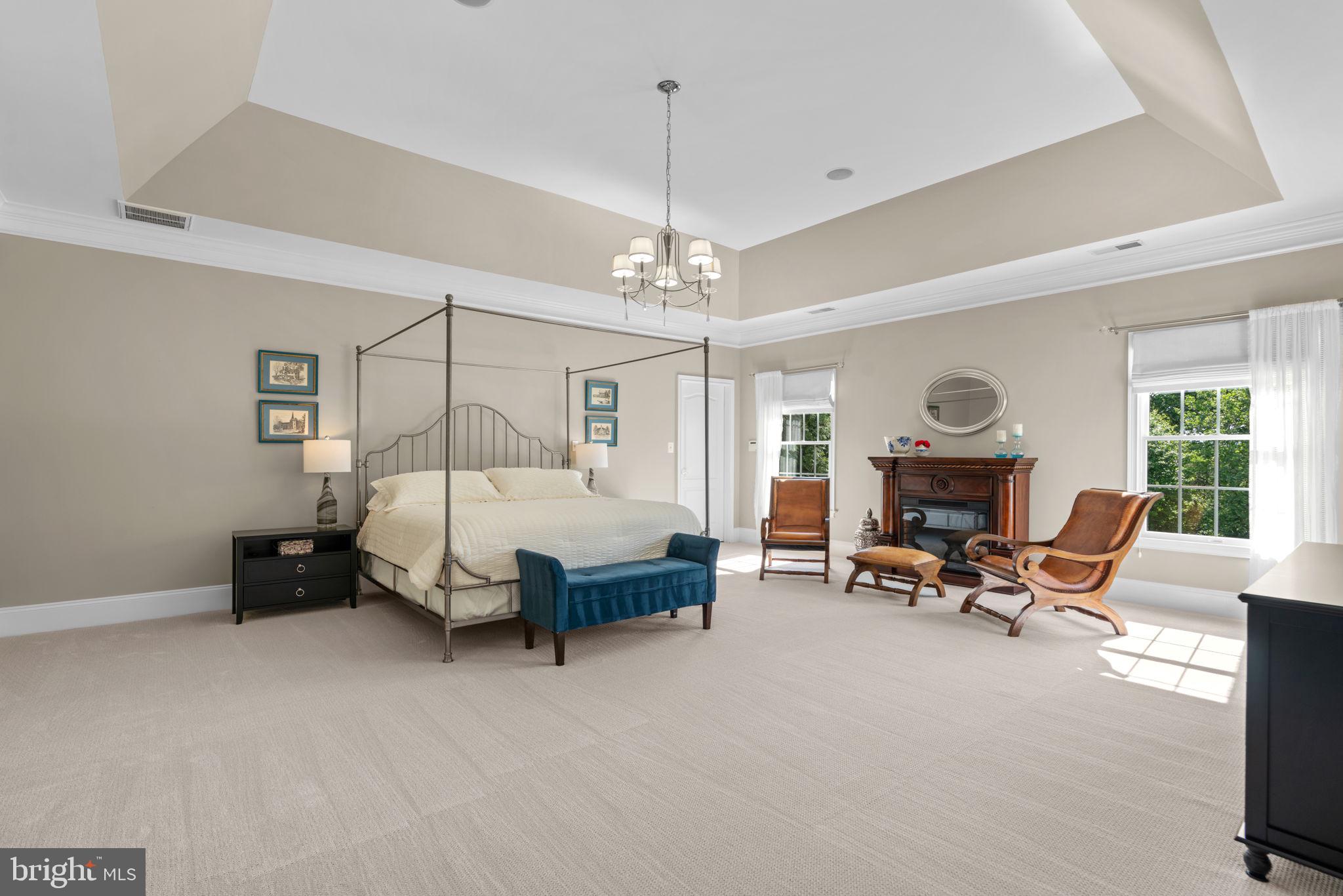 4935 Valley View Overlook