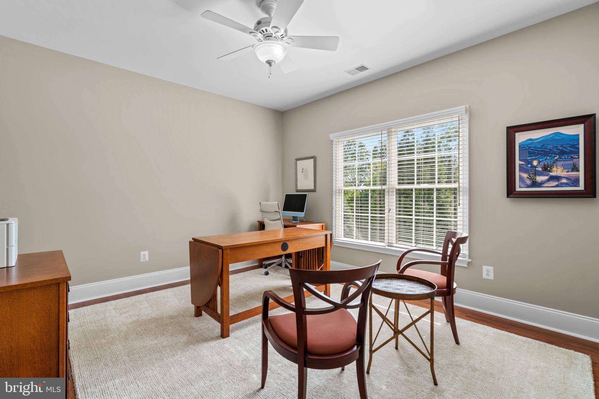 4935 Valley View Overlook