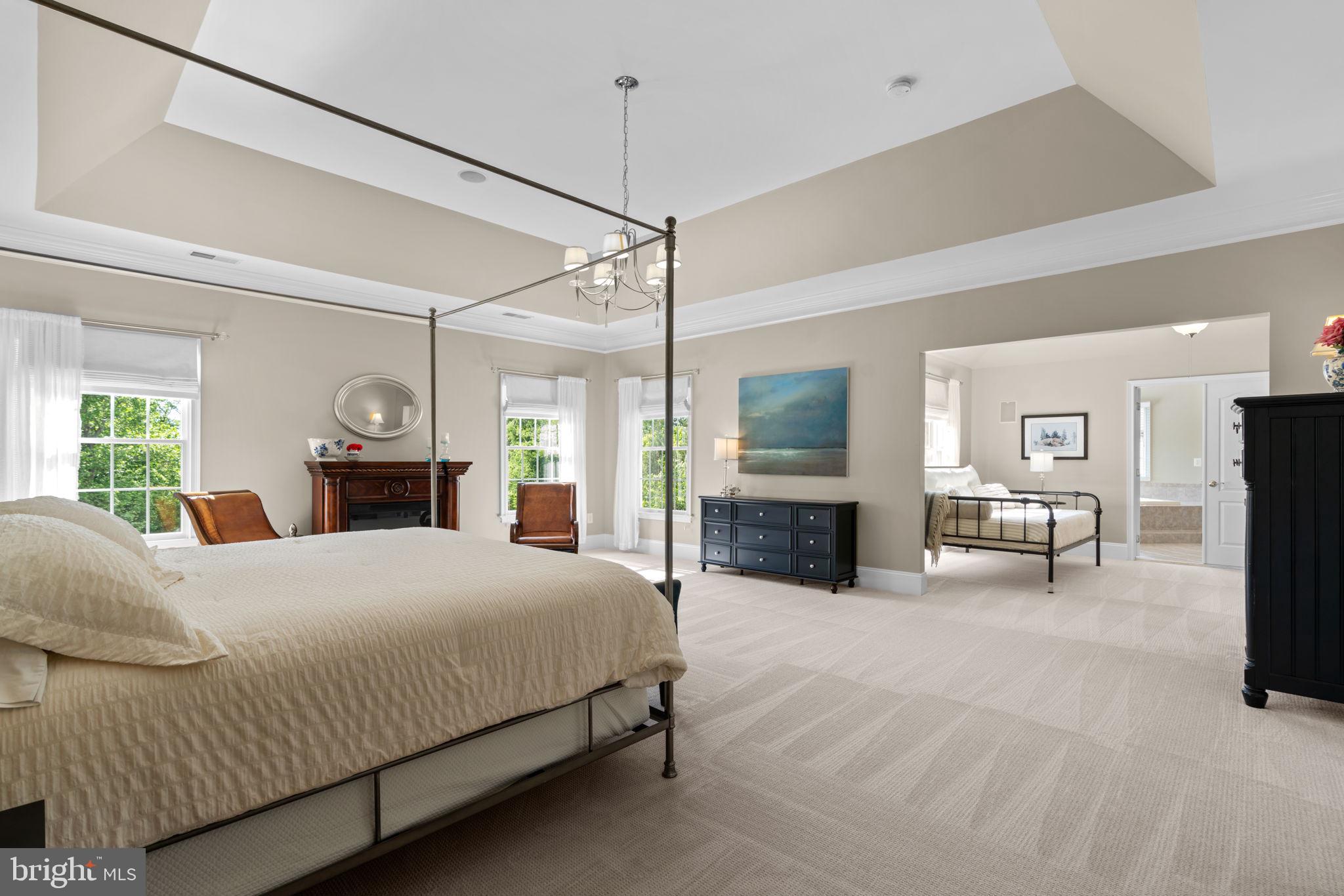 4935 Valley View Overlook