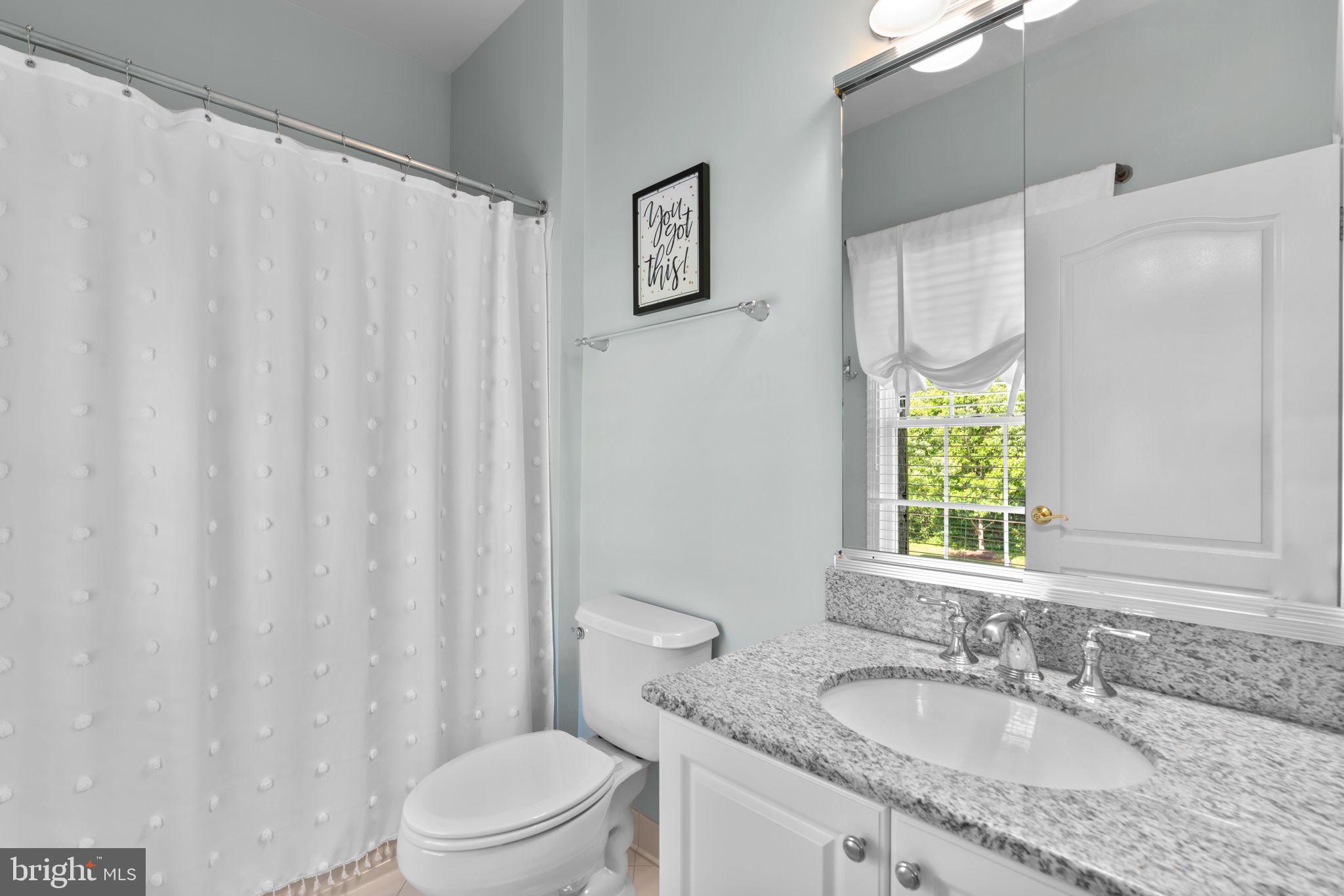 4935 Valley View Overlook