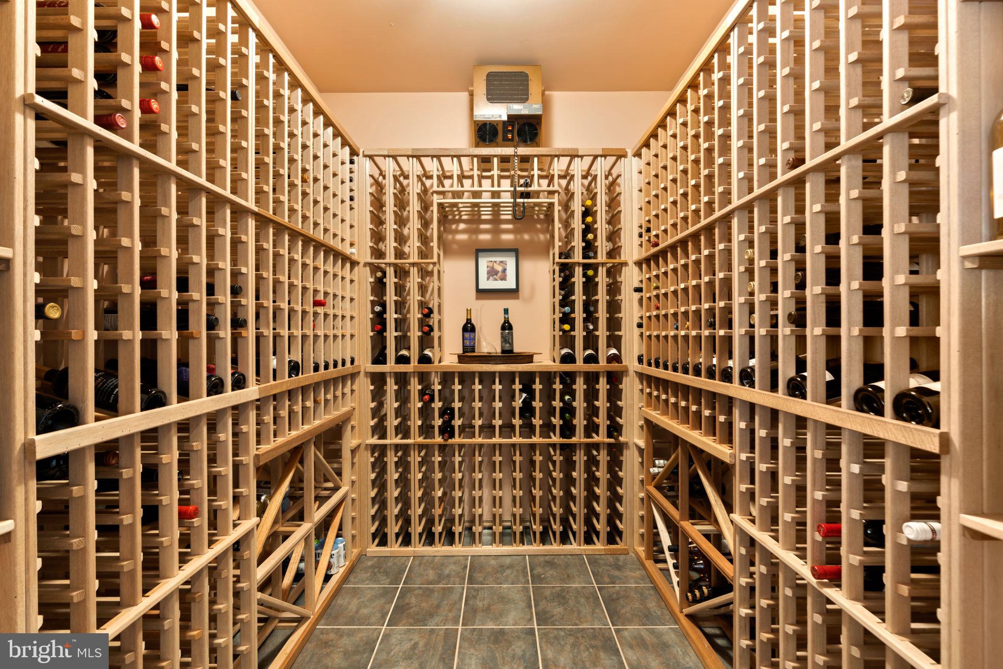 4935 Valley View Overlook