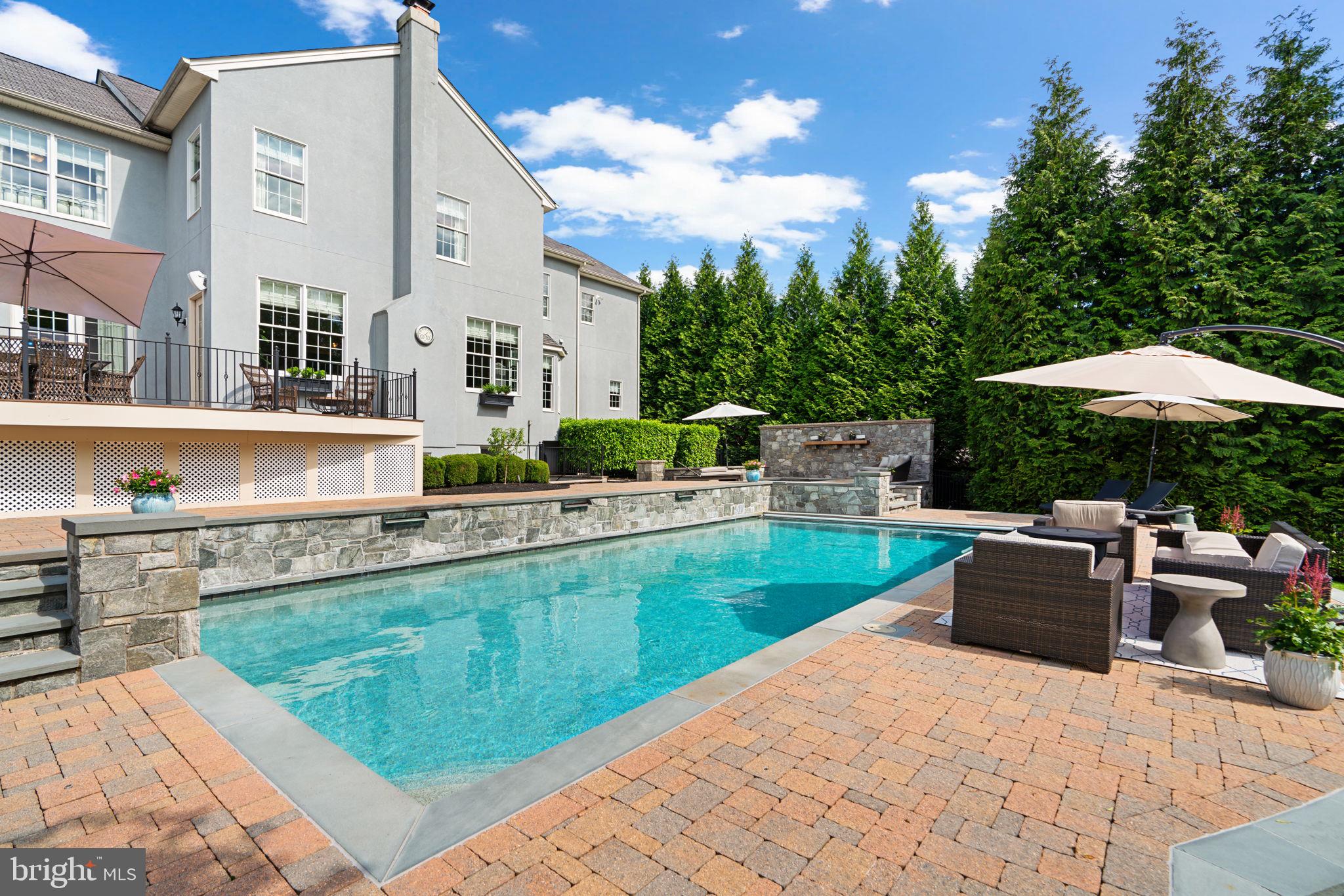 4935 Valley View Overlook