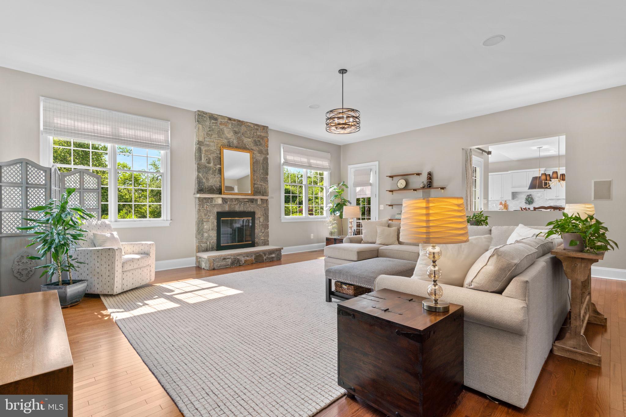 4935 Valley View Overlook