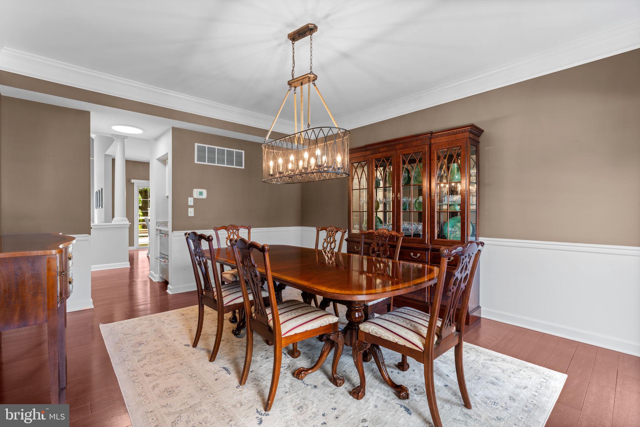 5120 Wellinghall Way