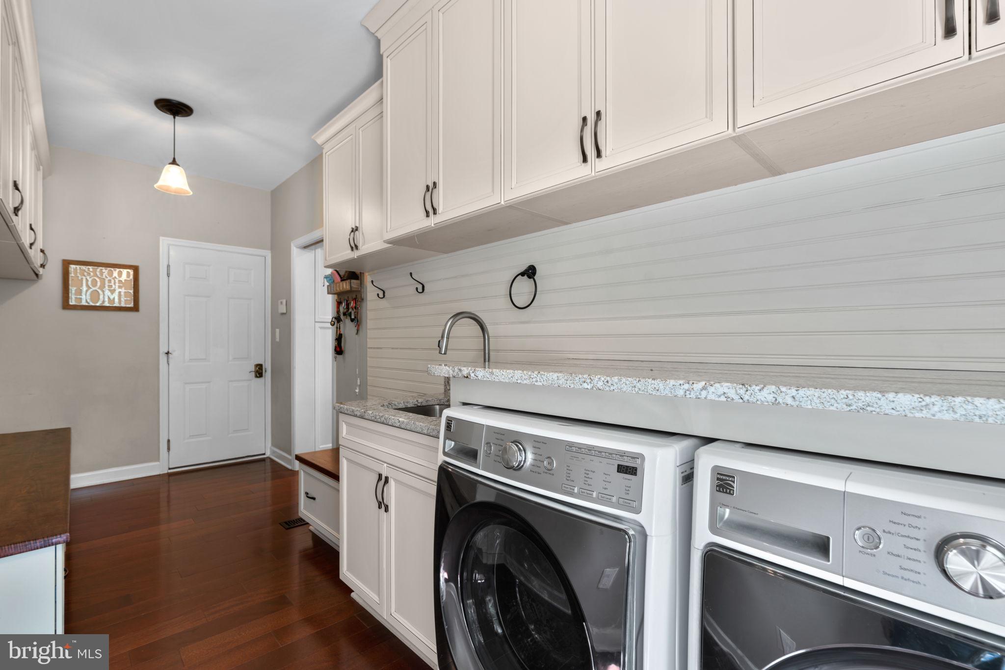 5120 Wellinghall Way