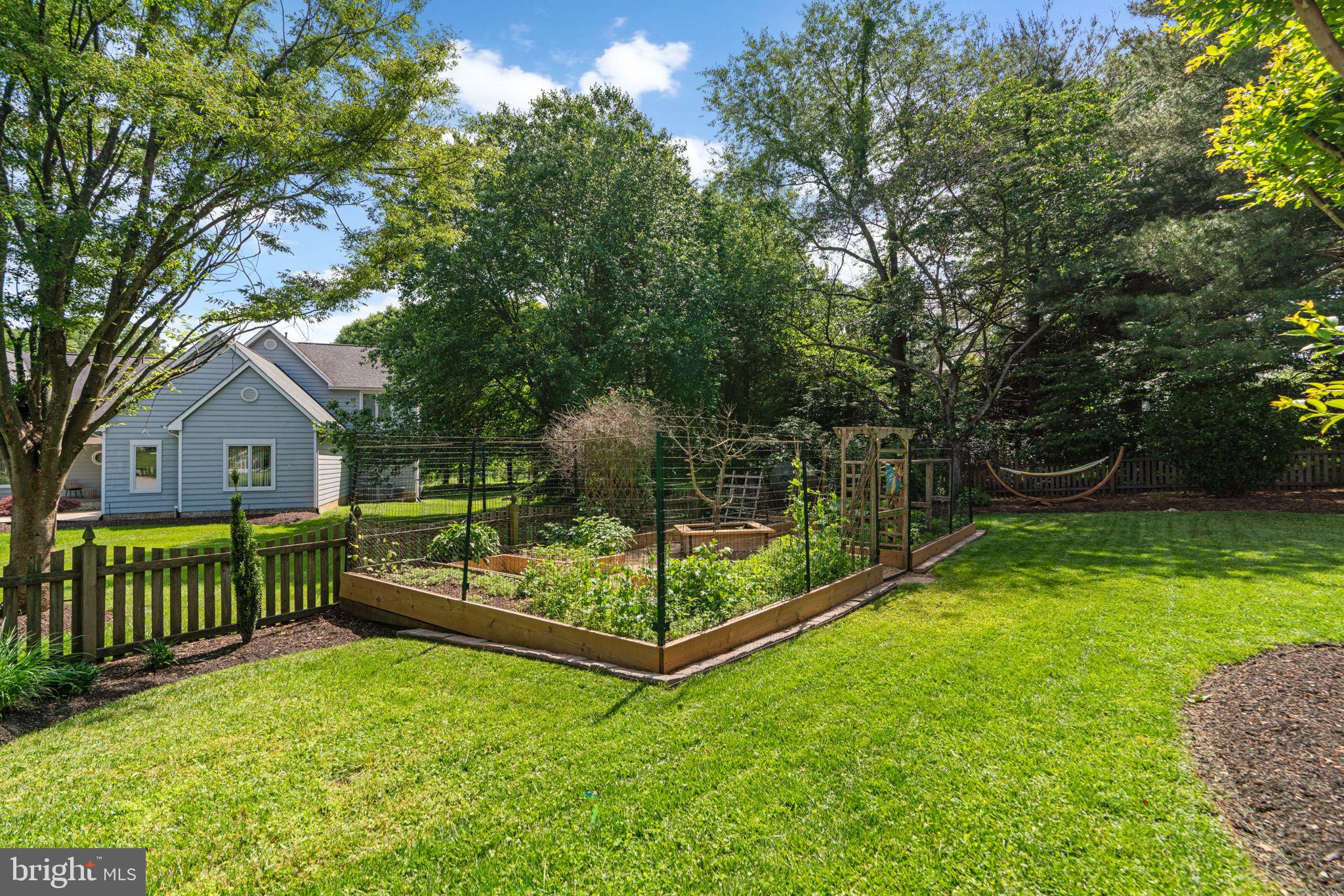 5120 Wellinghall Way