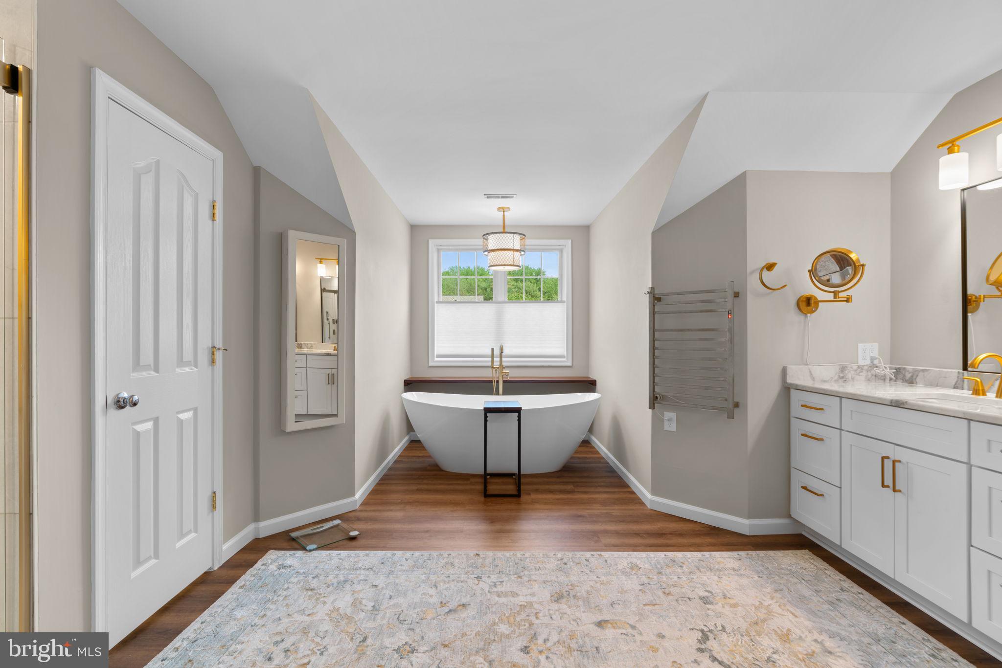 5120 Wellinghall Way