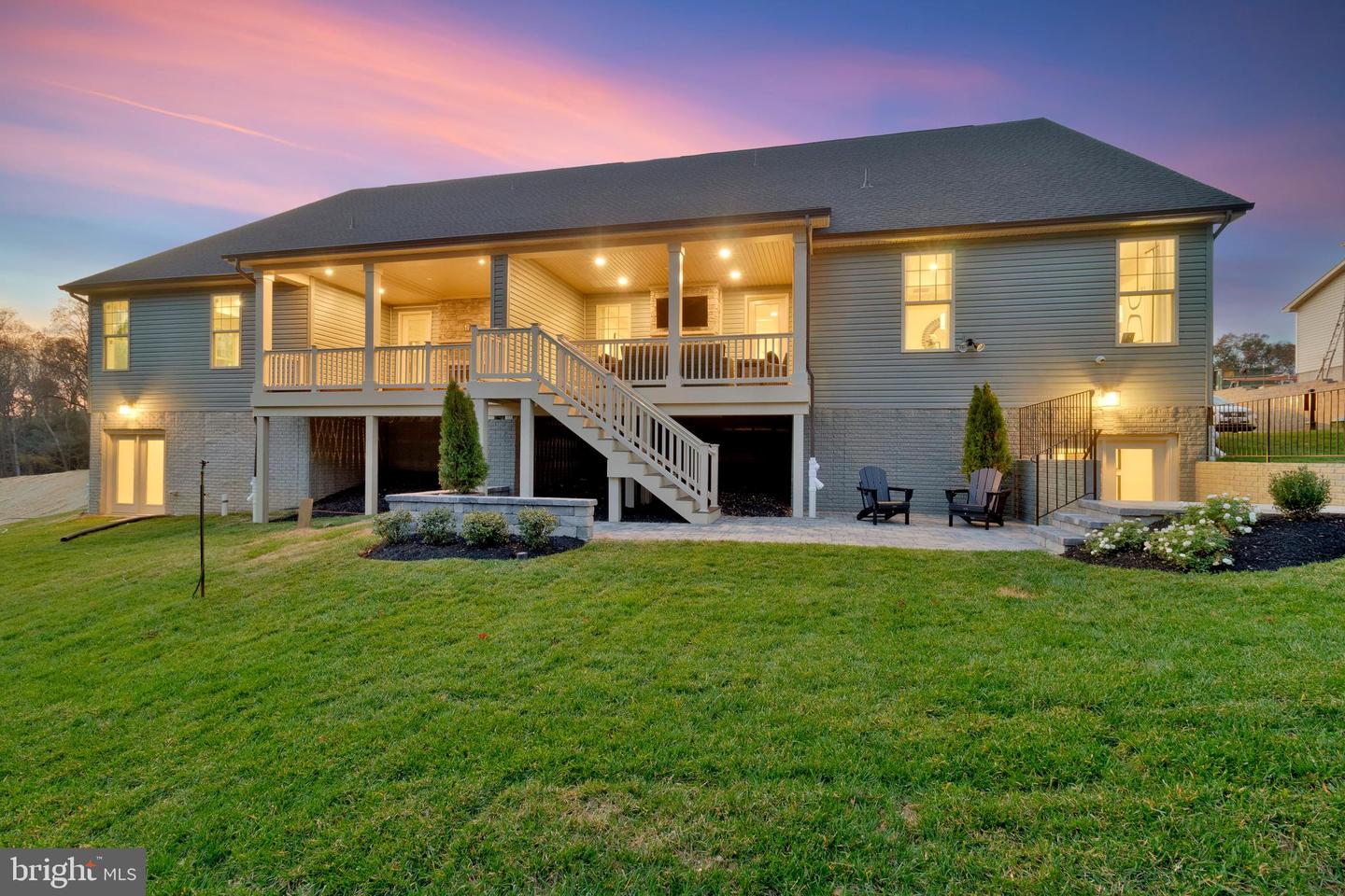 12153 Nicolar Dr