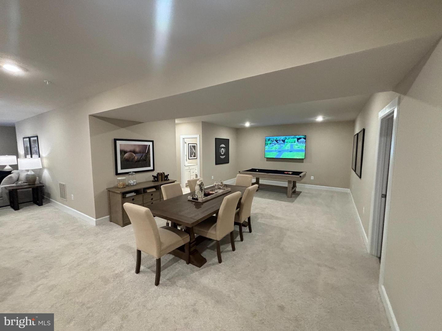 12153 Nicolar Dr