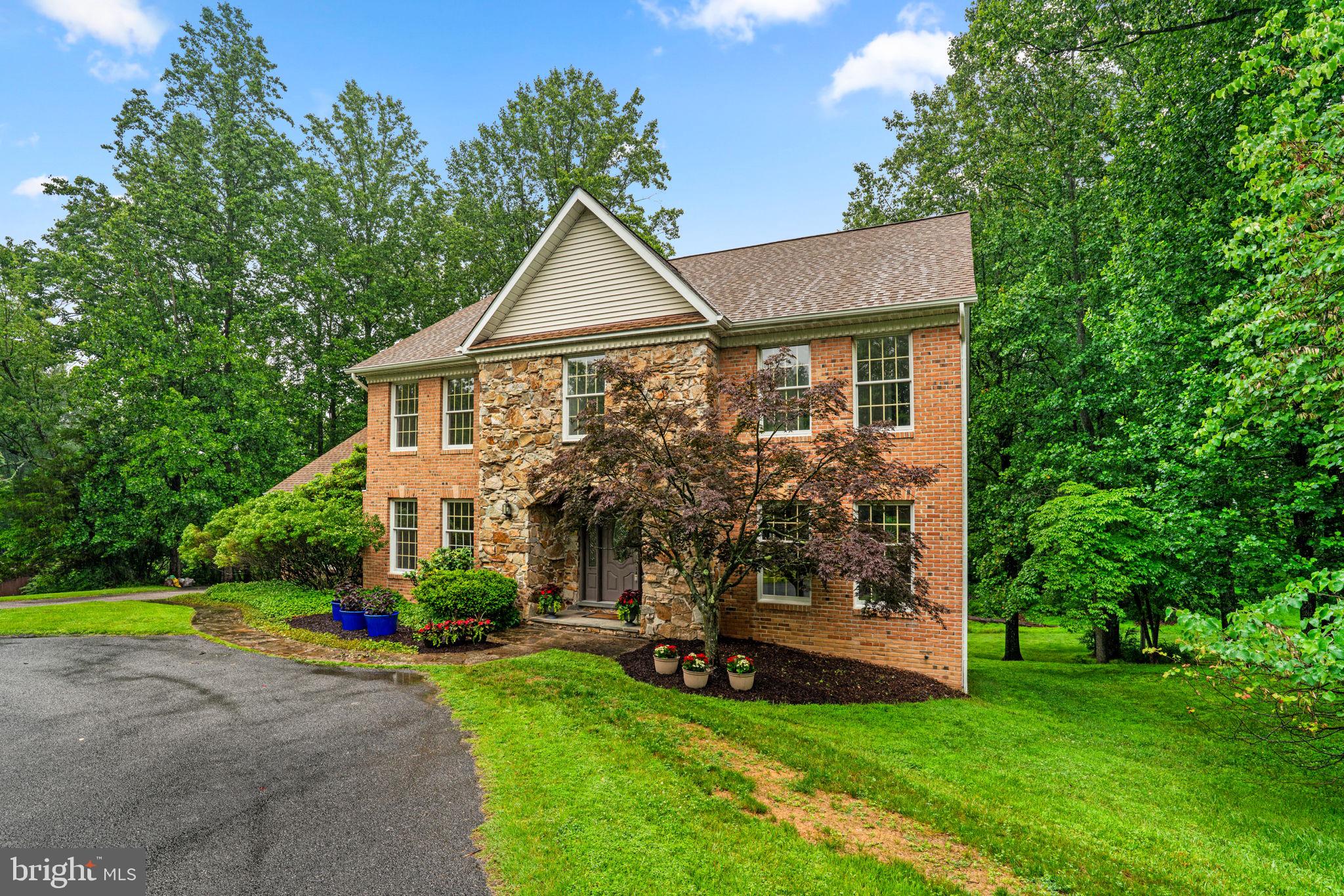 9010 Elmonte Woods Way