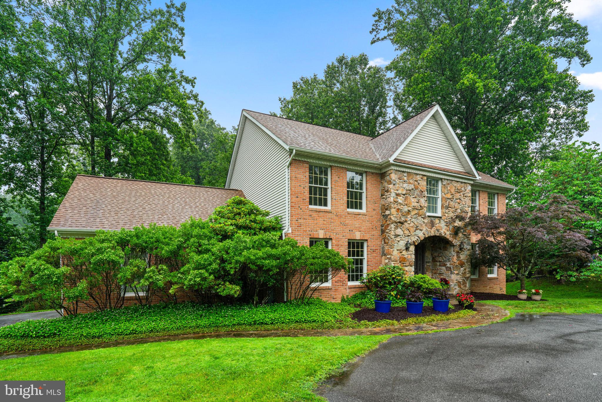 9010 Elmonte Woods Way