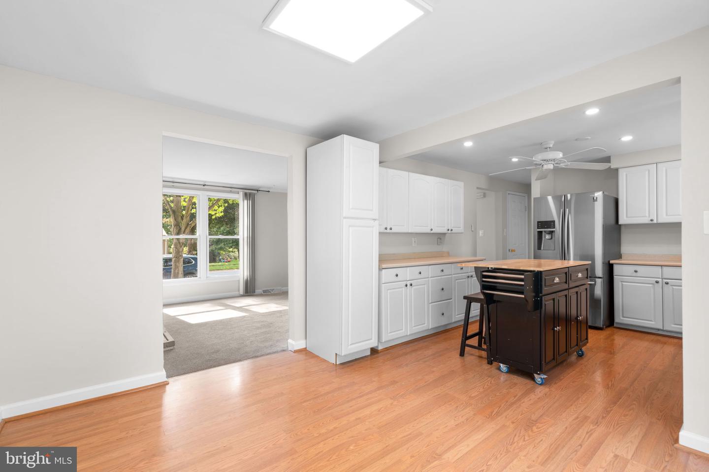 5029 Three Kings Ln