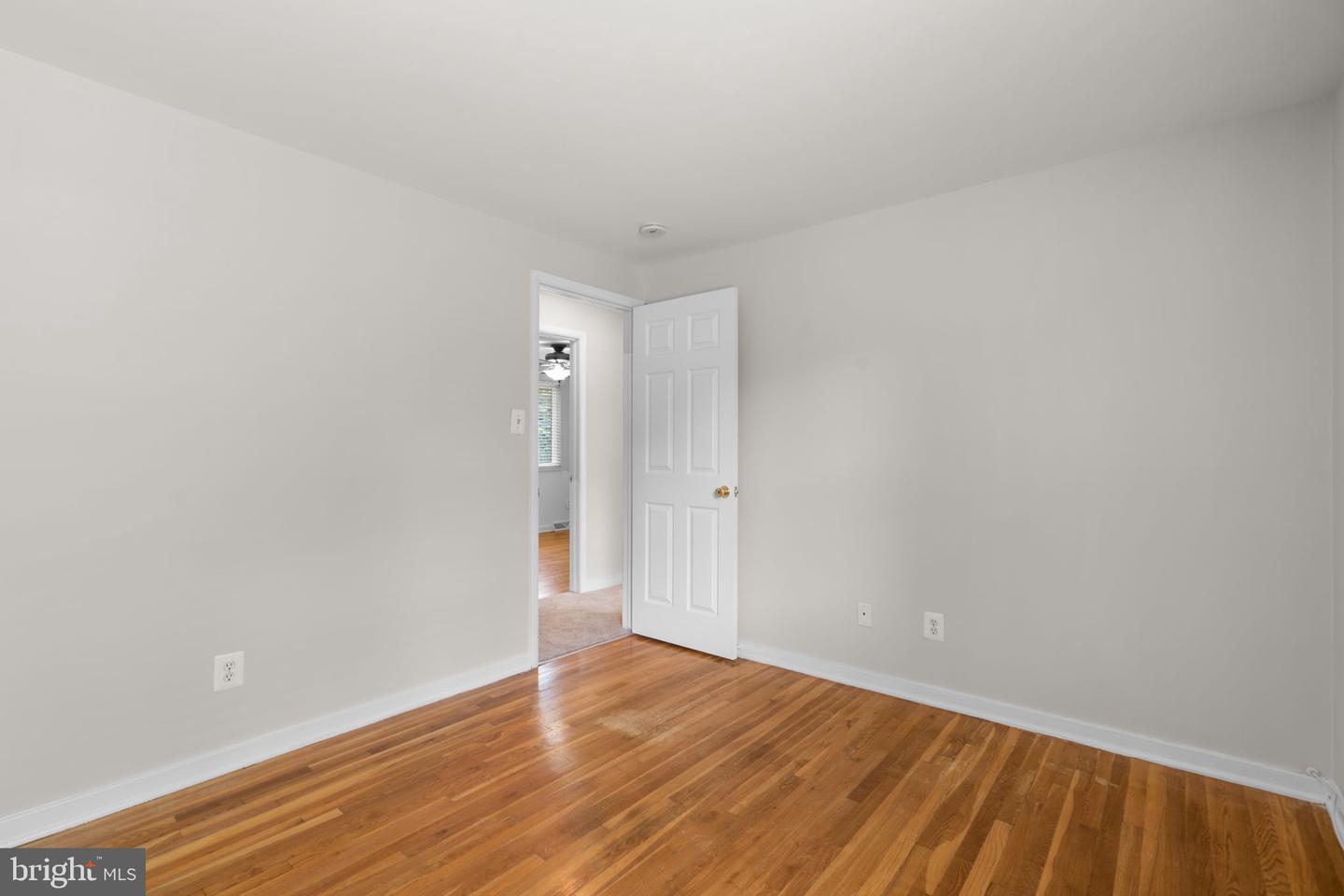 5029 Three Kings Ln