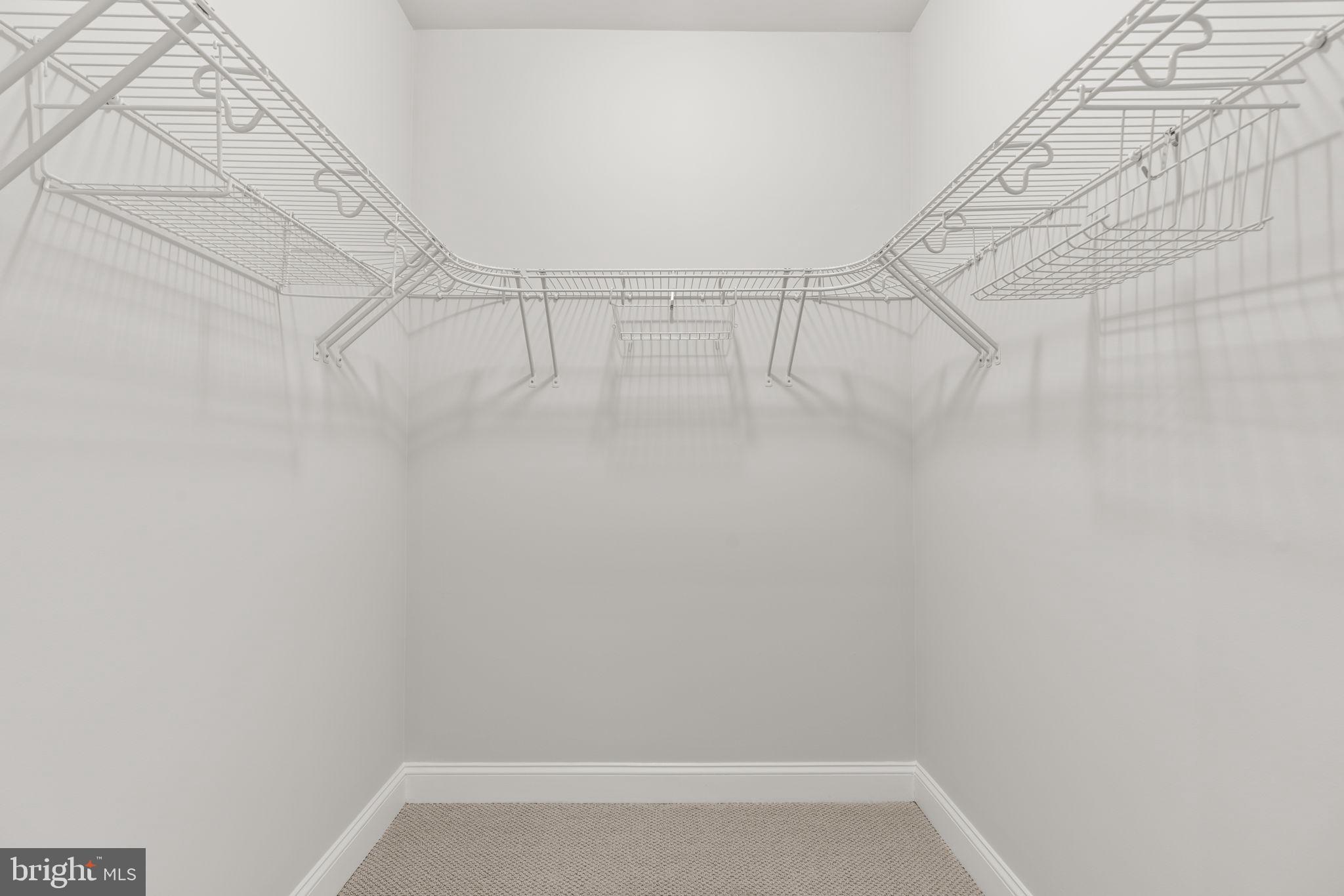 2520 Kensington Gdns #403