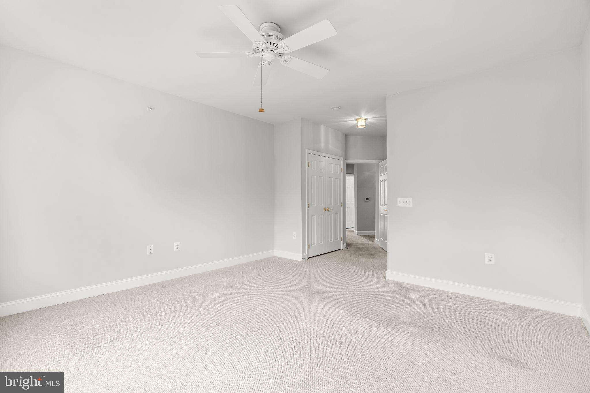 2520 Kensington Gdns #403