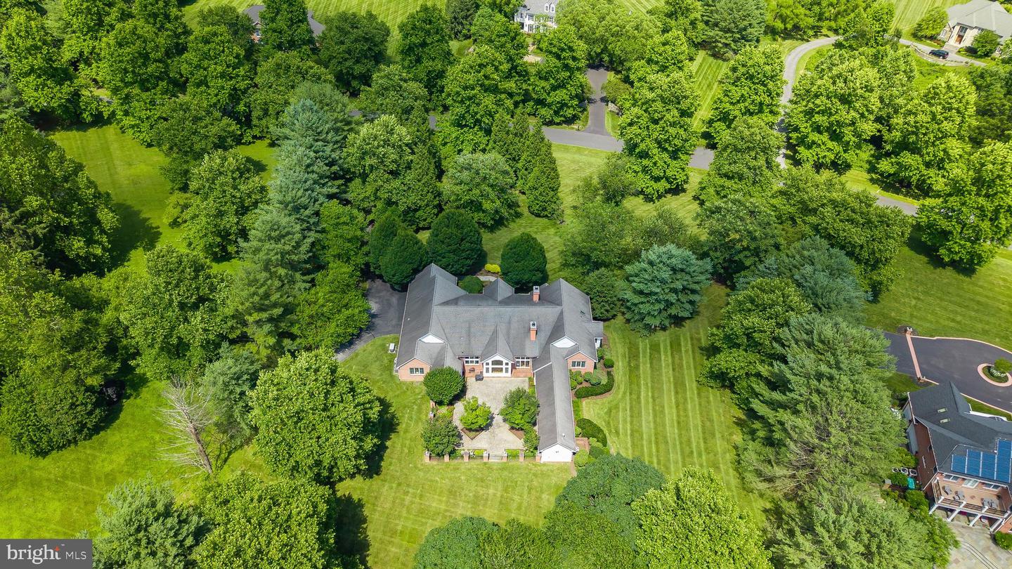 3106 Old Oak Dr