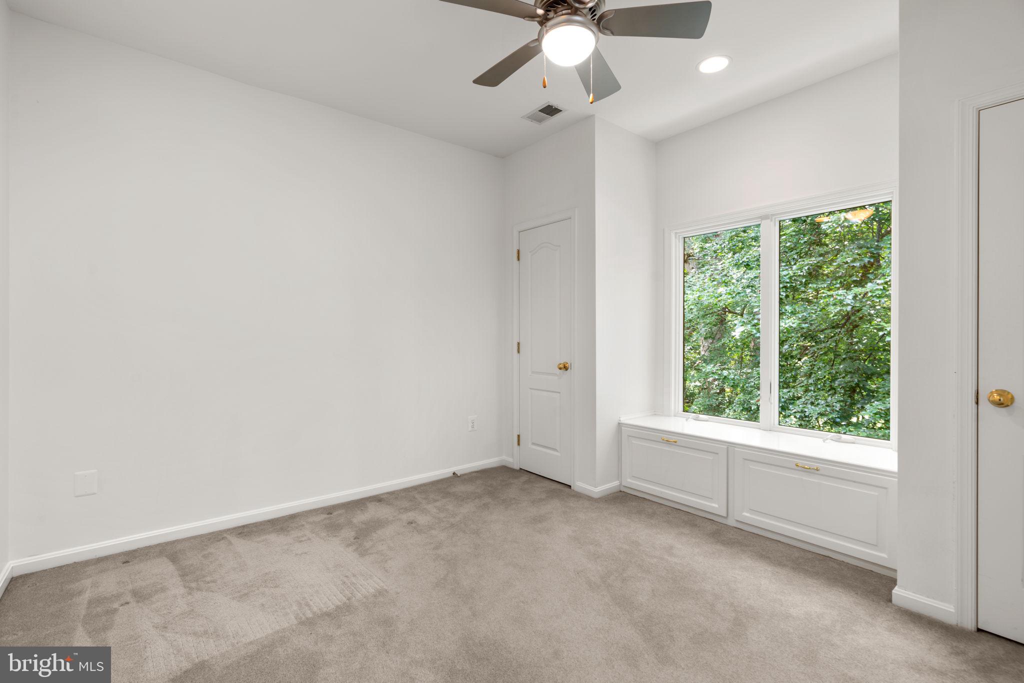 3081 Emerald Valley Rd