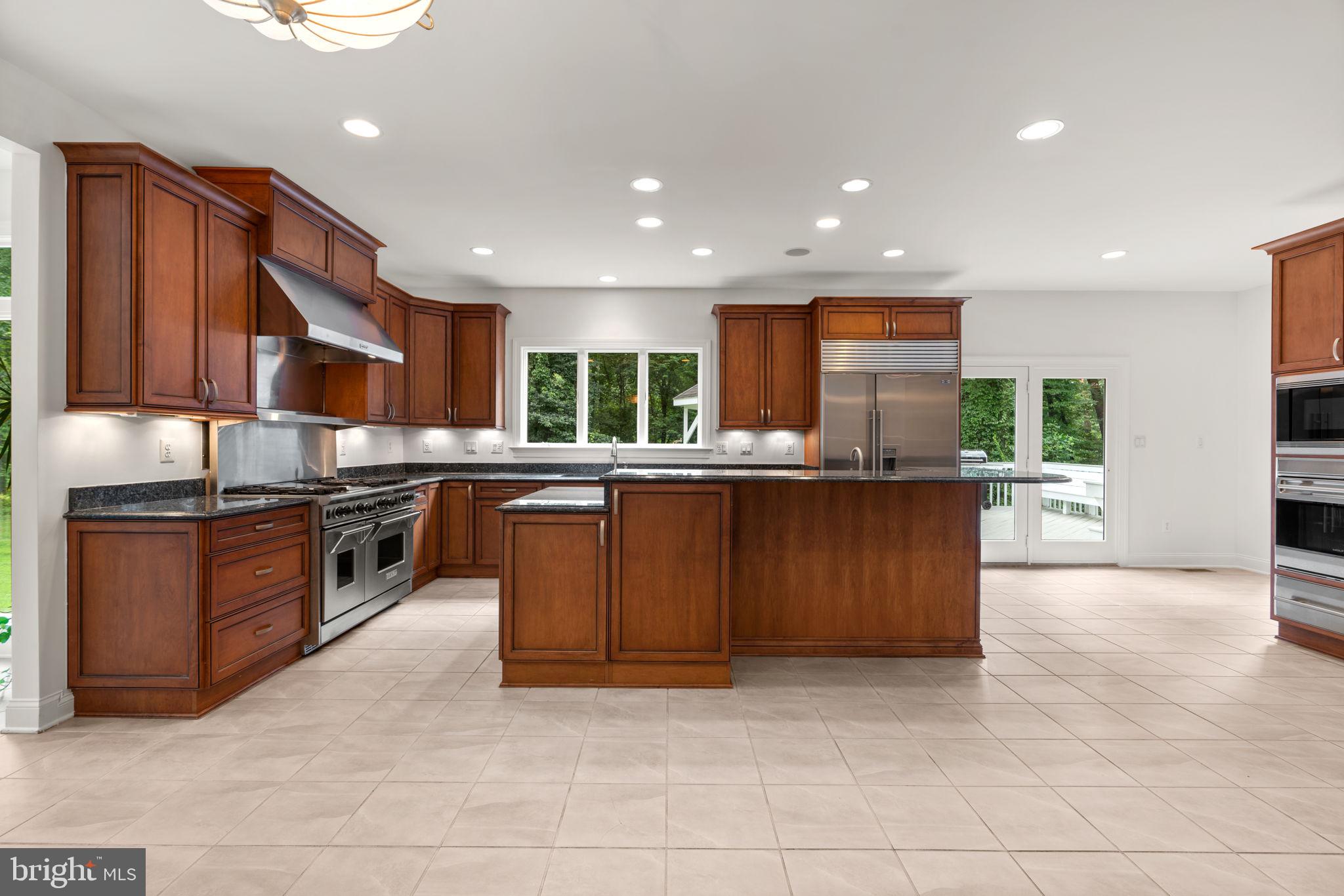 3081 Emerald Valley Rd