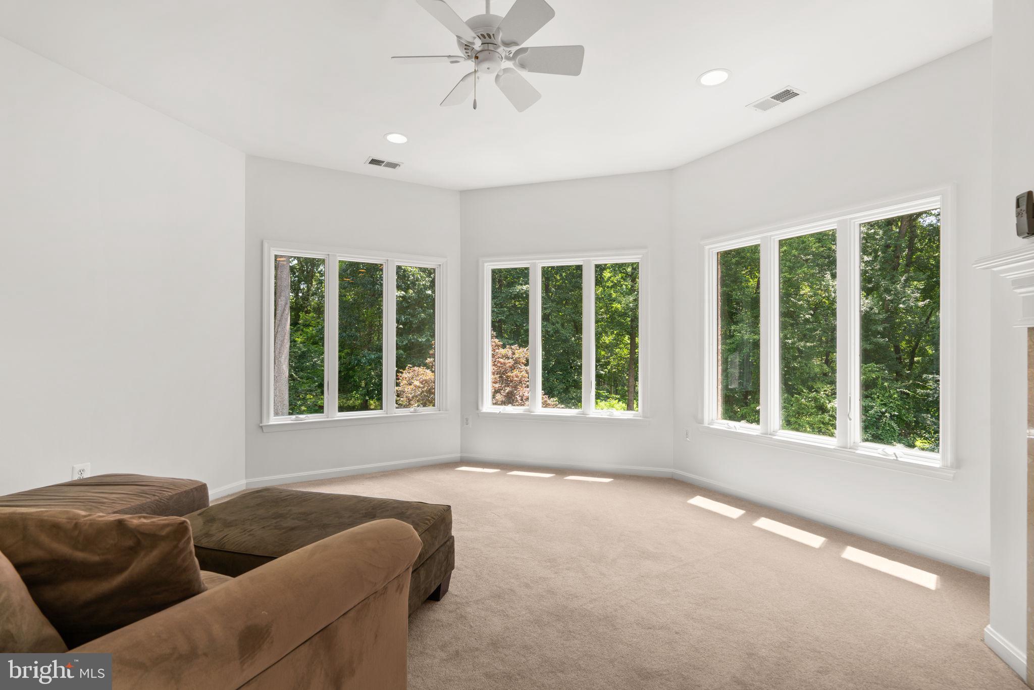 3081 Emerald Valley Rd