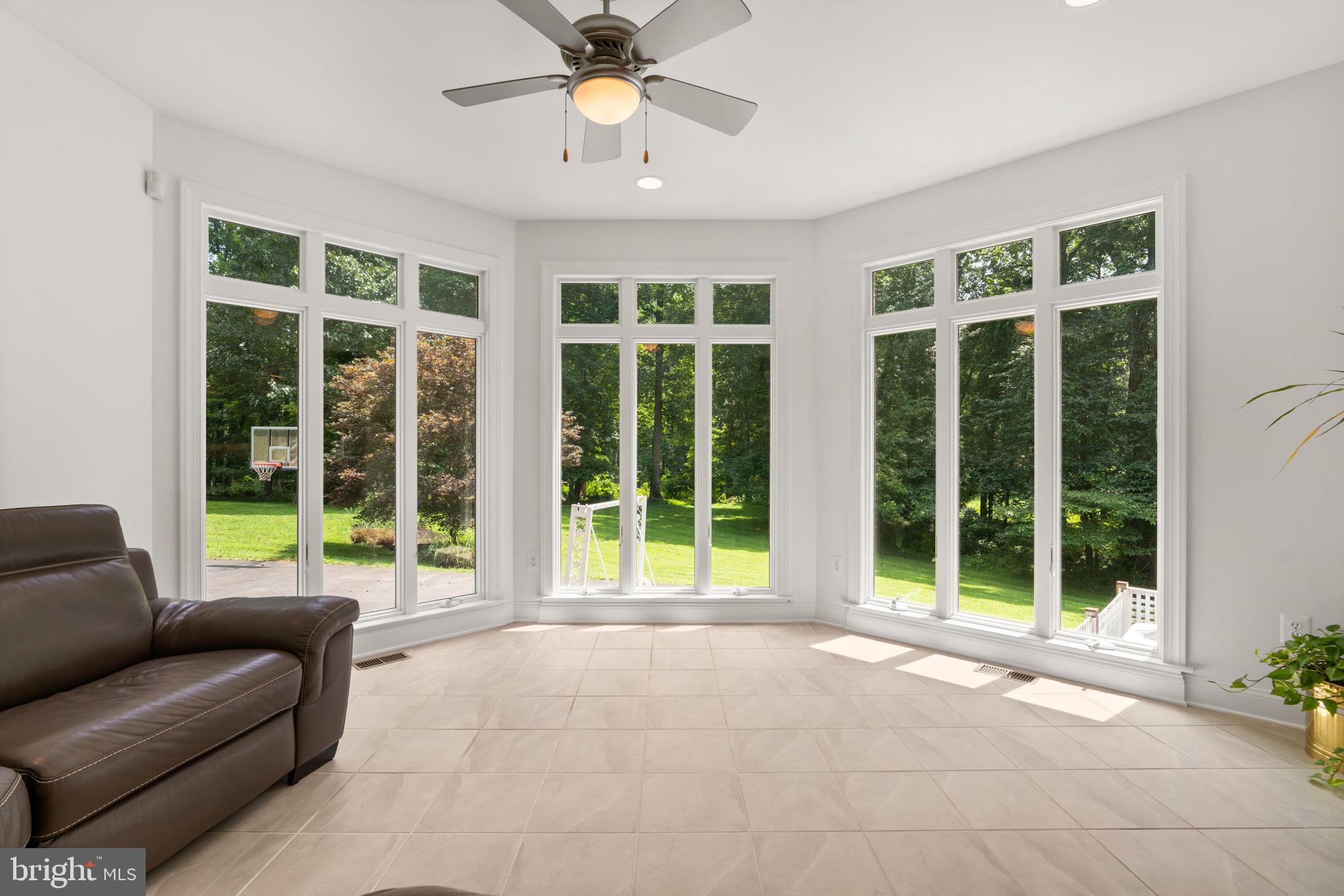 3081 Emerald Valley Rd