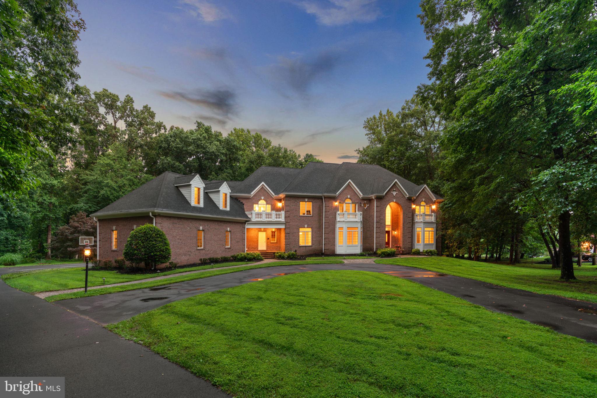 3081 Emerald Valley Rd