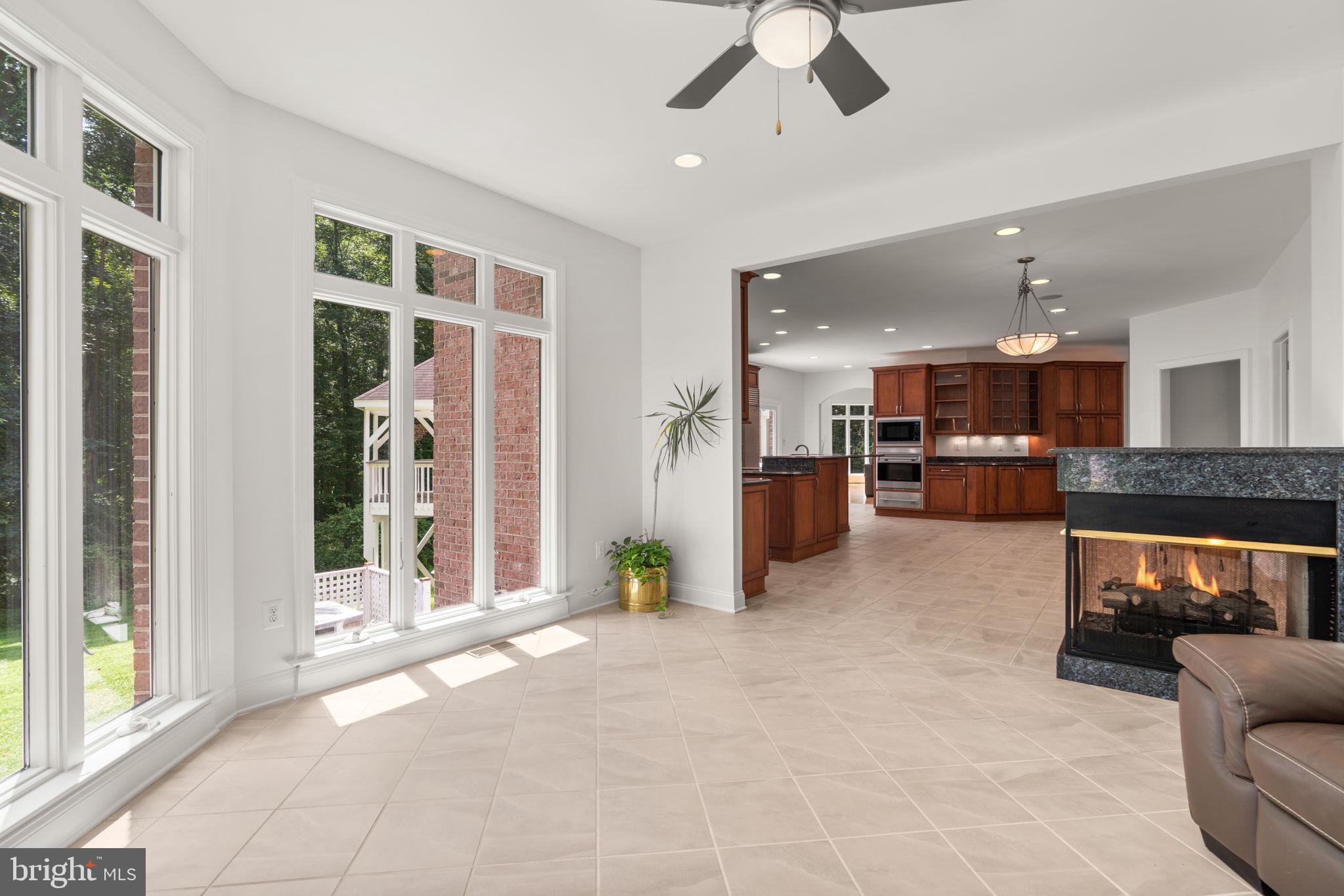 3081 Emerald Valley Rd