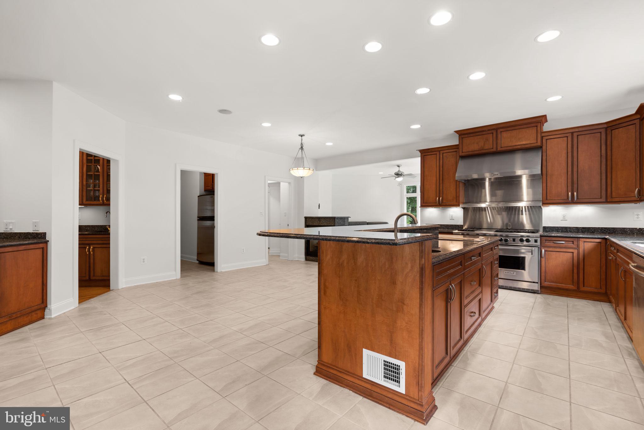 3081 Emerald Valley Rd